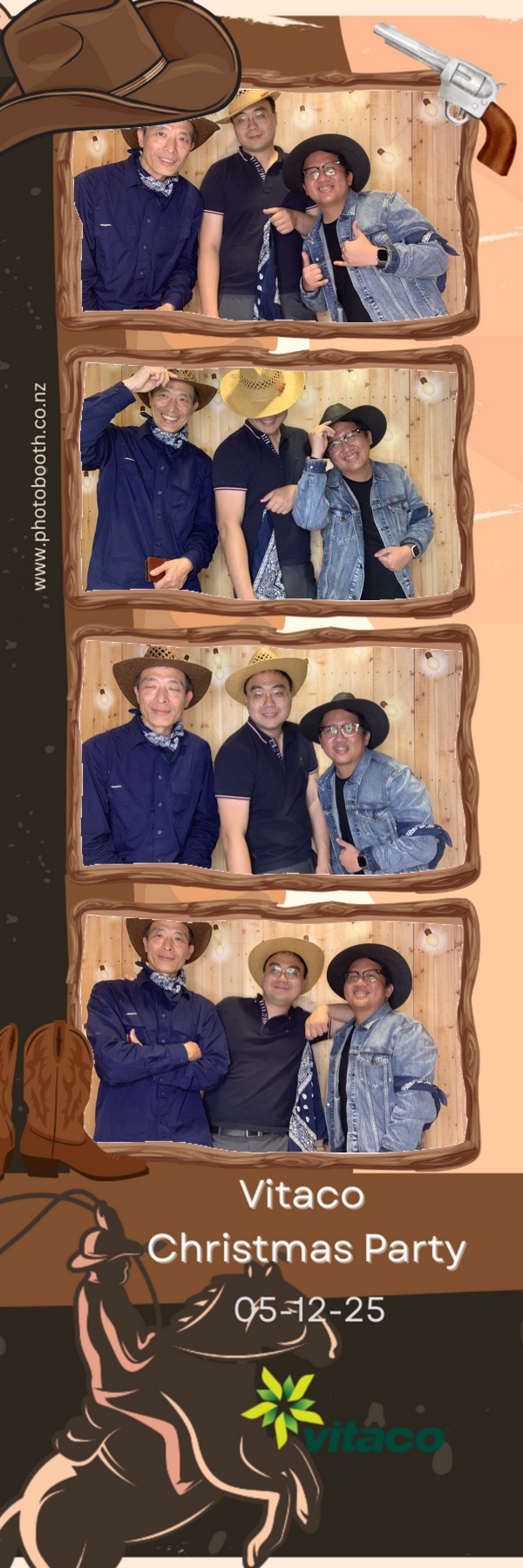 Vitaco Christmas Party | View more photos from the event at gallery.photobooth.co.nz/u/SelfieCentral/Vitaco-Christmas-Party-1