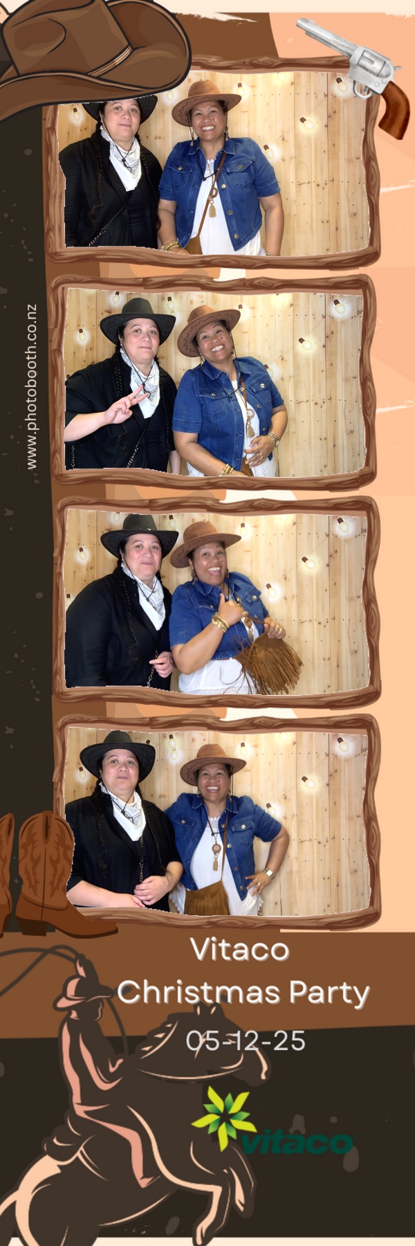 Vitaco Christmas Party | View more photos from the event at gallery.photobooth.co.nz/u/SelfieCentral/Vitaco-Christmas-Party-1