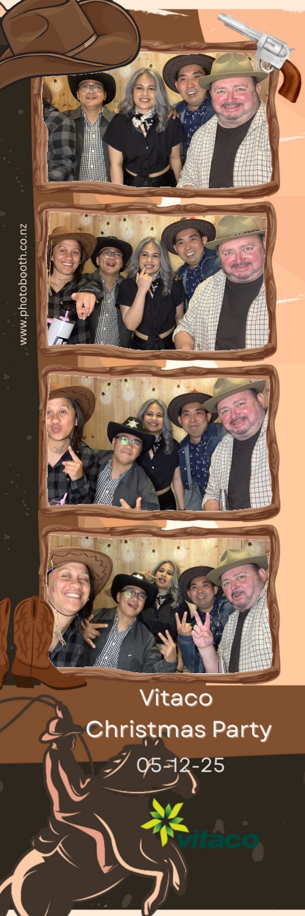 Vitaco Christmas Party | View more photos from the event at gallery.photobooth.co.nz/u/SelfieCentral/Vitaco-Christmas-Party-1