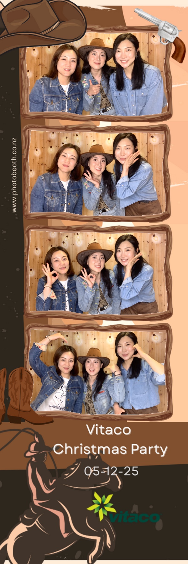 Vitaco Christmas Party | View more photos from the event at gallery.photobooth.co.nz/u/SelfieCentral/Vitaco-Christmas-Party-1