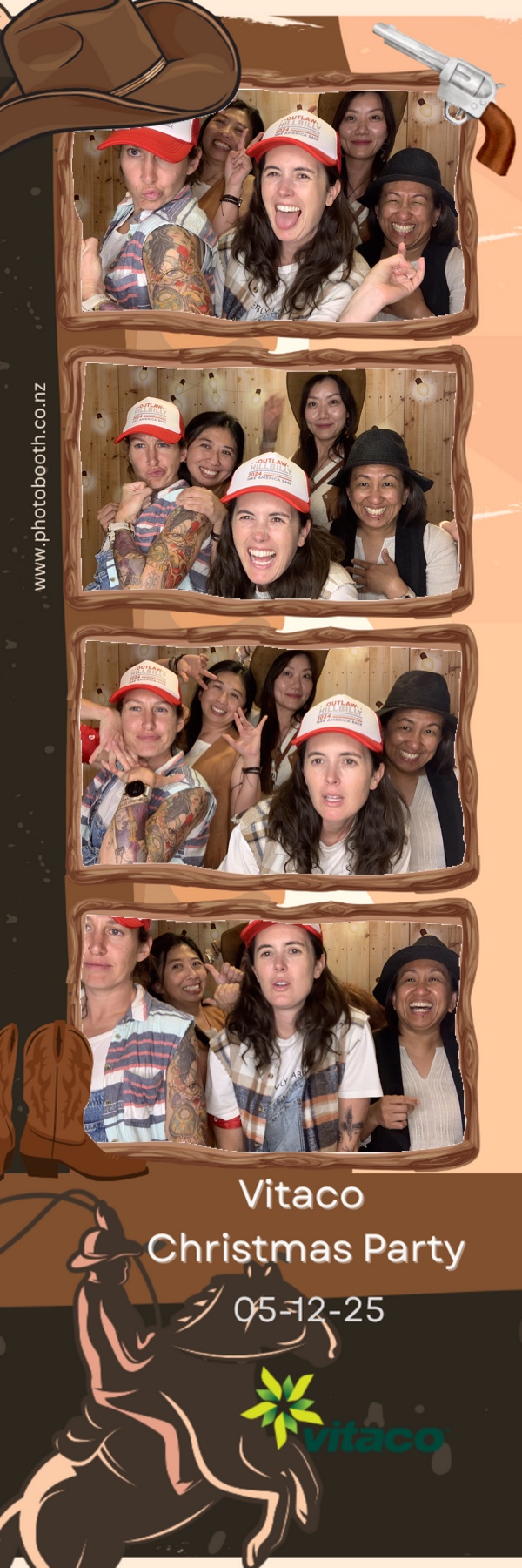 Vitaco Christmas Party | View more photos from the event at gallery.photobooth.co.nz/u/SelfieCentral/Vitaco-Christmas-Party-1