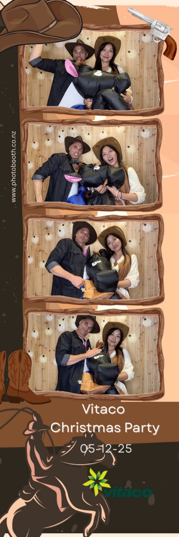 Vitaco Christmas Party | View more photos from the event at gallery.photobooth.co.nz/u/SelfieCentral/Vitaco-Christmas-Party-1