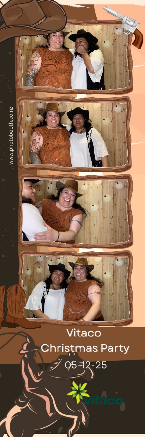 Vitaco Christmas Party | View more photos from the event at gallery.photobooth.co.nz/u/SelfieCentral/Vitaco-Christmas-Party-1