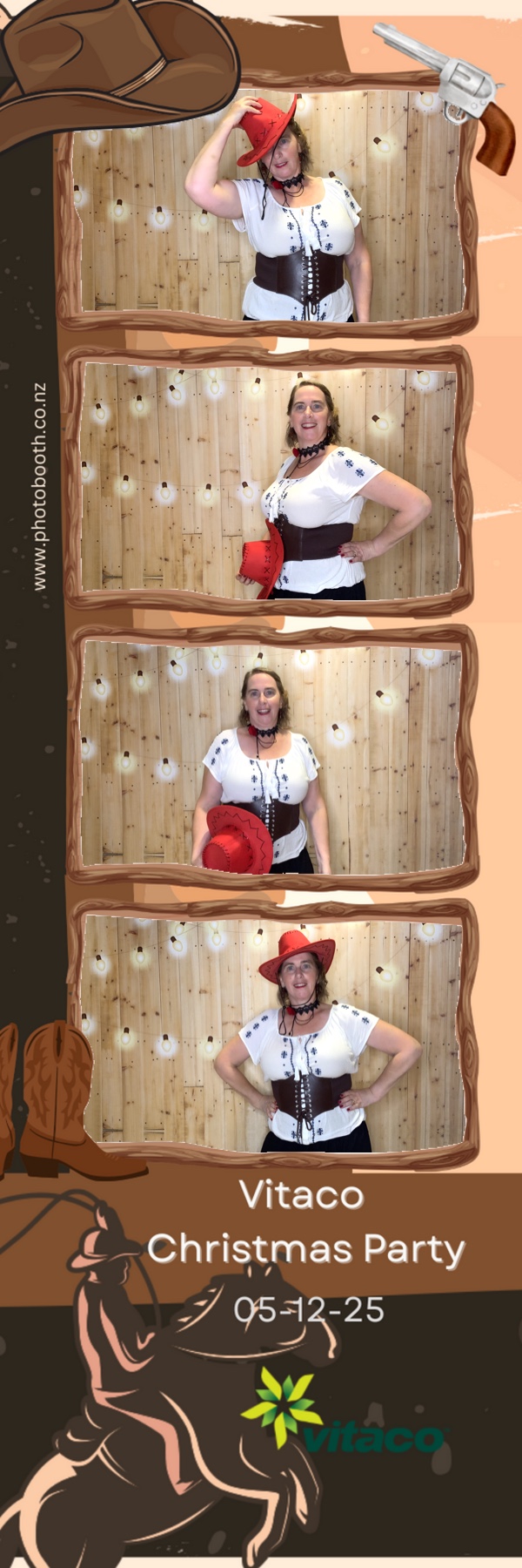 Vitaco Christmas Party | View more photos from the event at gallery.photobooth.co.nz/u/SelfieCentral/Vitaco-Christmas-Party-1