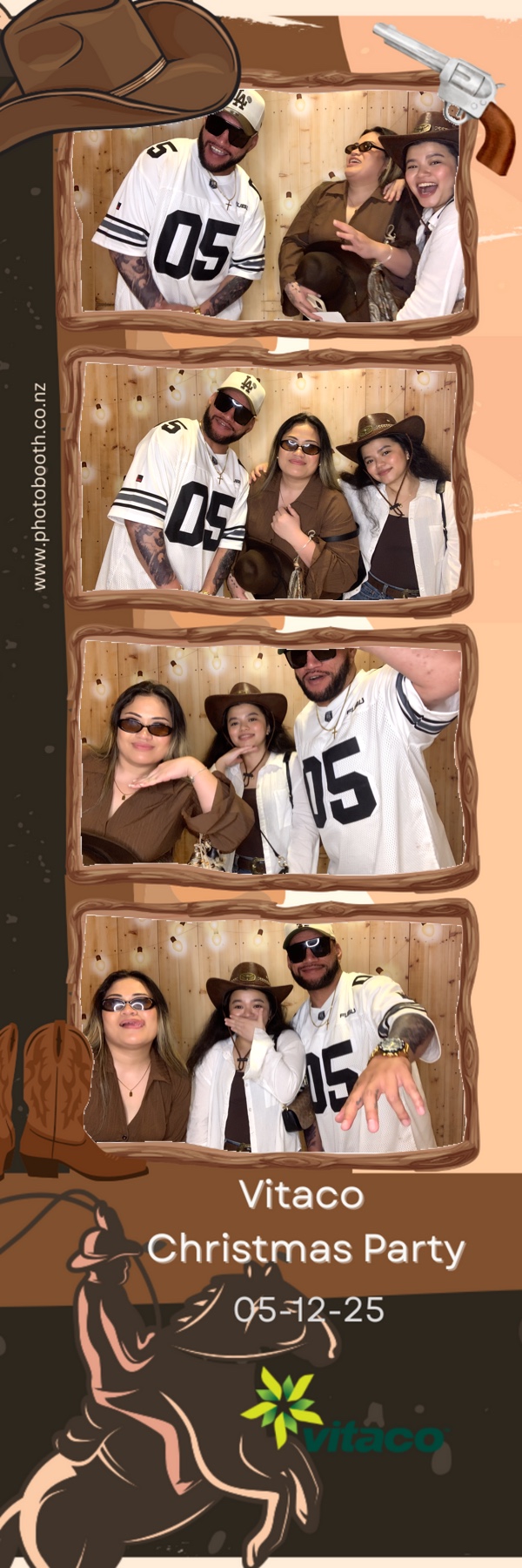 Vitaco Christmas Party | View more photos from the event at gallery.photobooth.co.nz/u/SelfieCentral/Vitaco-Christmas-Party-1