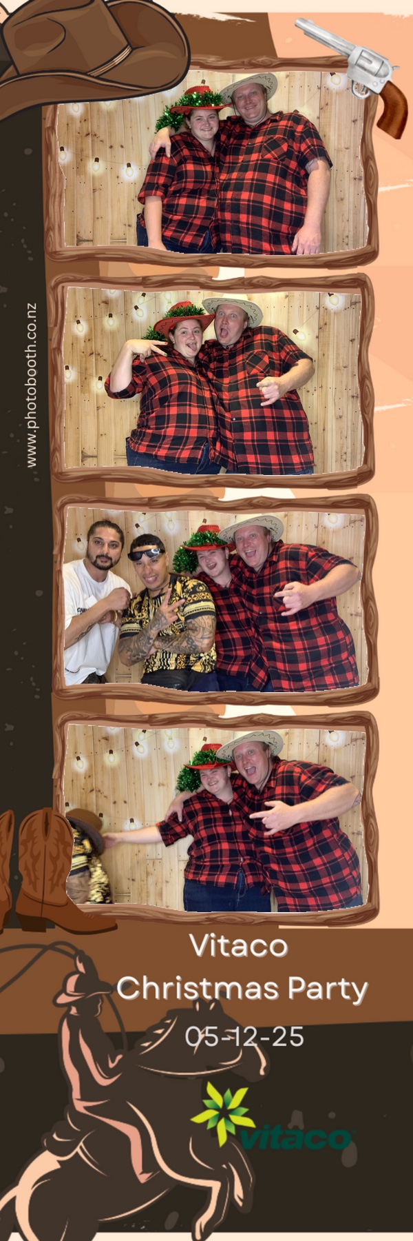 Vitaco Christmas Party | View more photos from the event at gallery.photobooth.co.nz/u/SelfieCentral/Vitaco-Christmas-Party-1