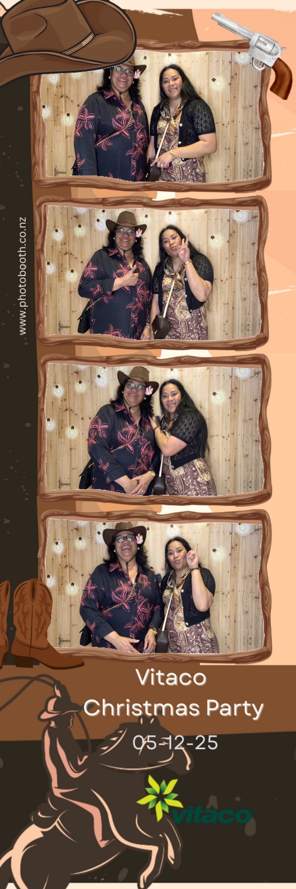 Vitaco Christmas Party | View more photos from the event at gallery.photobooth.co.nz/u/SelfieCentral/Vitaco-Christmas-Party-1