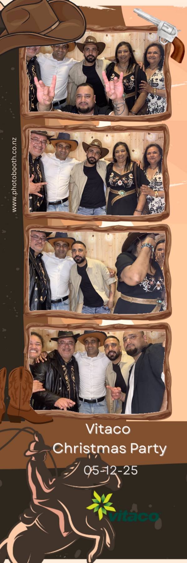 Vitaco Christmas Party | View more photos from the event at gallery.photobooth.co.nz/u/SelfieCentral/Vitaco-Christmas-Party-1