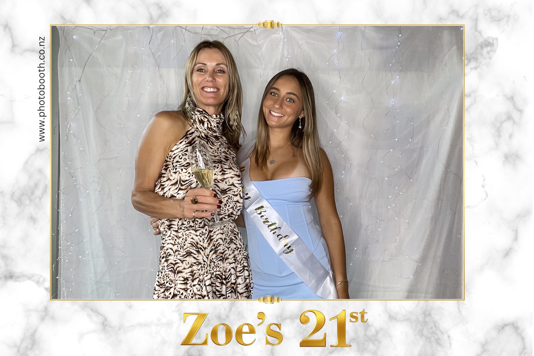 Zoe's 21st | View more photos from the event at gallery.photobooth.co.nz/u/SelfieCentral/Zoes-21st