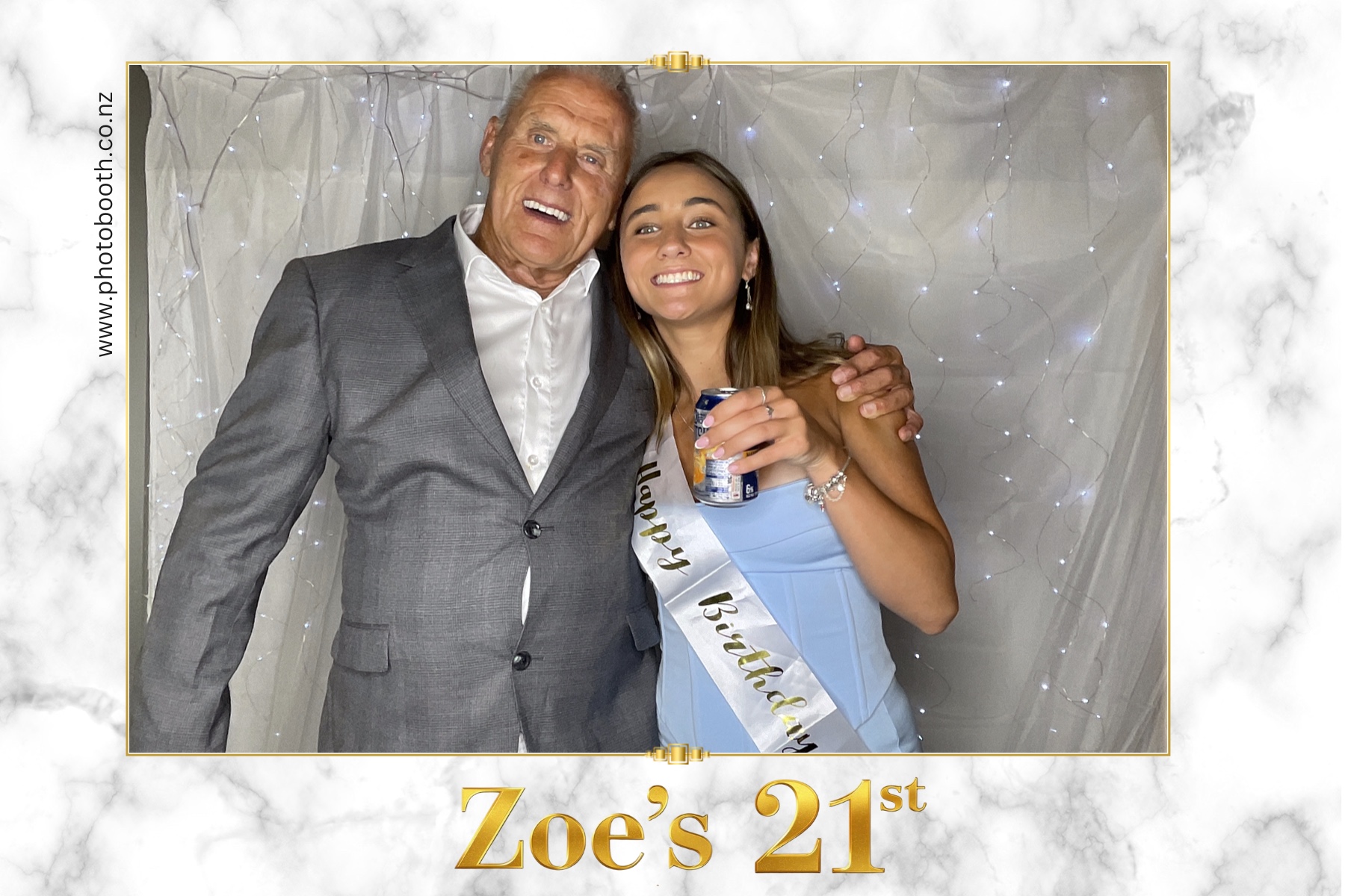 Zoe's 21st | View more photos from the event at gallery.photobooth.co.nz/u/SelfieCentral/Zoes-21st