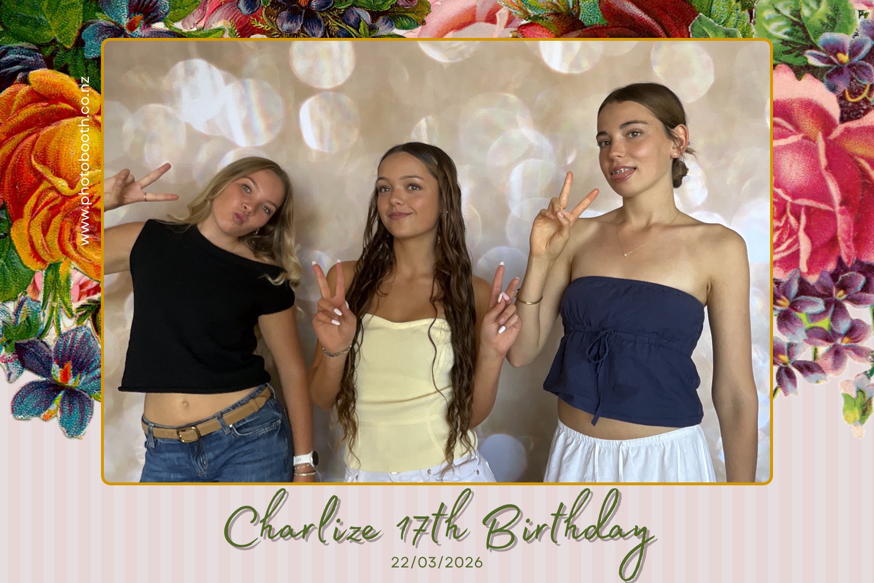 Charlie's 17th Birthday | View more photos from the event at gallery.photobooth.co.nz/u/SelfieCentral/Charlies-17th-Birthday