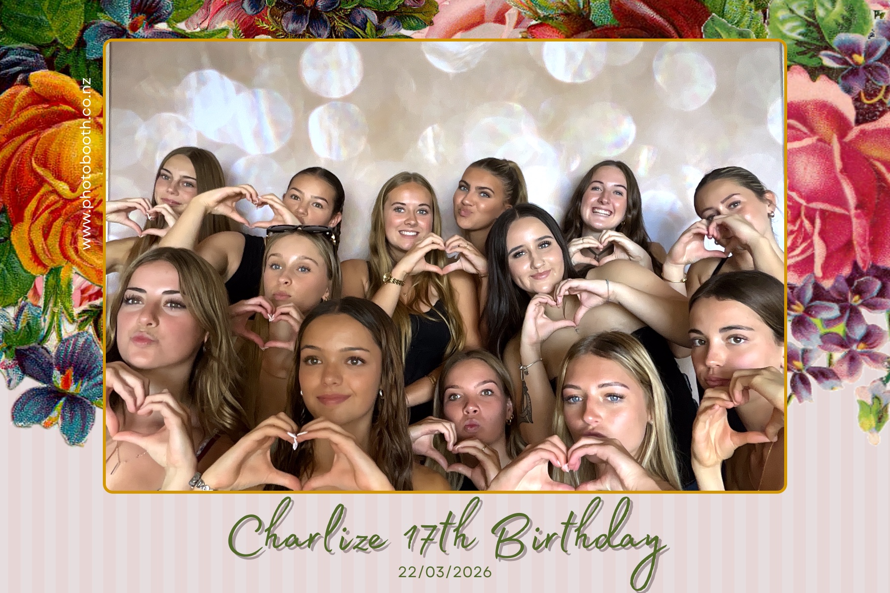 Charlie's 17th Birthday | View more photos from the event at gallery.photobooth.co.nz/u/SelfieCentral/Charlies-17th-Birthday