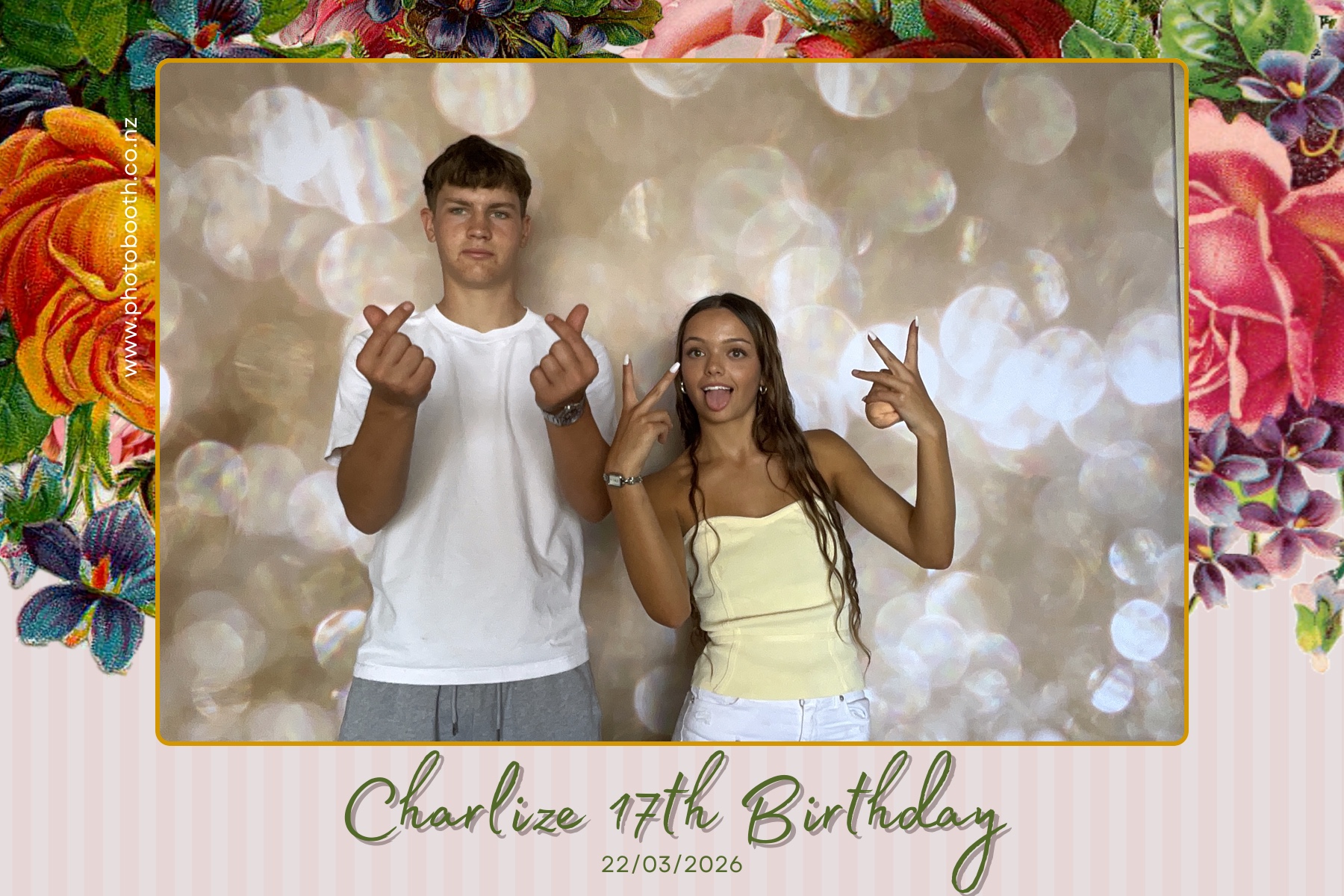 Charlie's 17th Birthday | View more photos from the event at gallery.photobooth.co.nz/u/SelfieCentral/Charlies-17th-Birthday