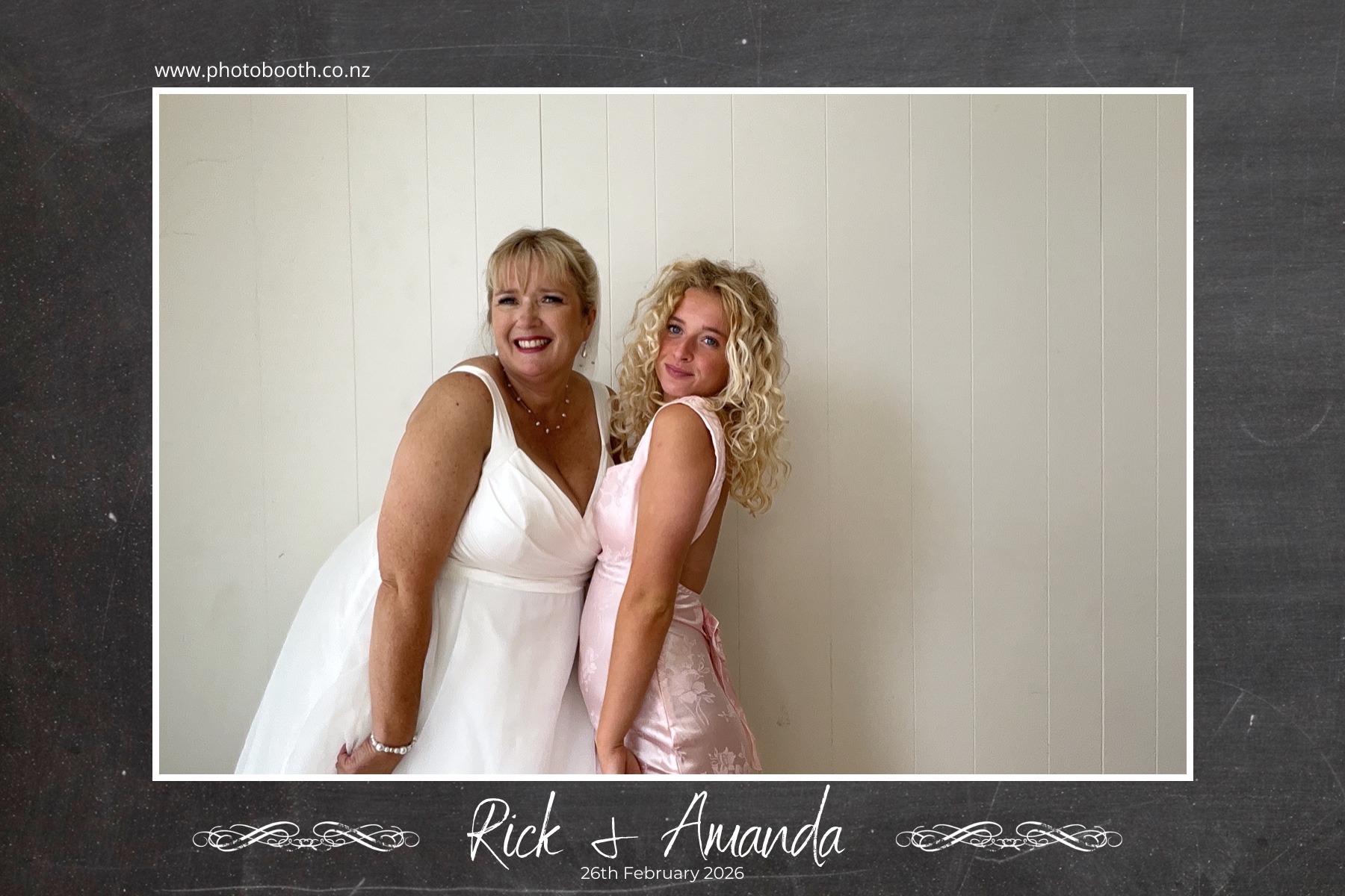 Wright Wedding | View more photos from the event at gallery.photobooth.co.nz/u/SelfieCentral/Wright-Wedding