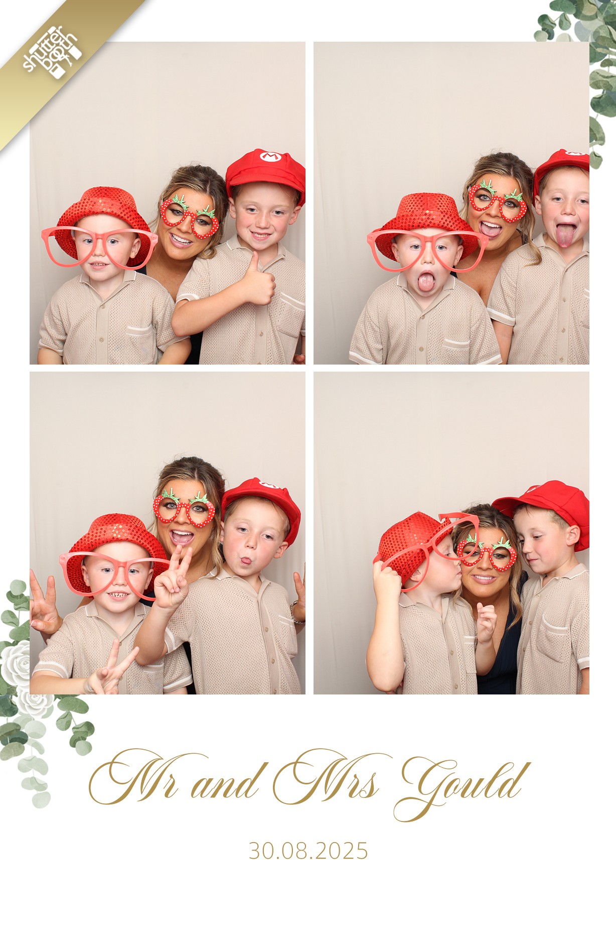 Mr & Mrs Gould! | View more photos from the event at gallery.shutterbooth.co.uk/u/Shutterbooth/Mr-Mrs-Gould