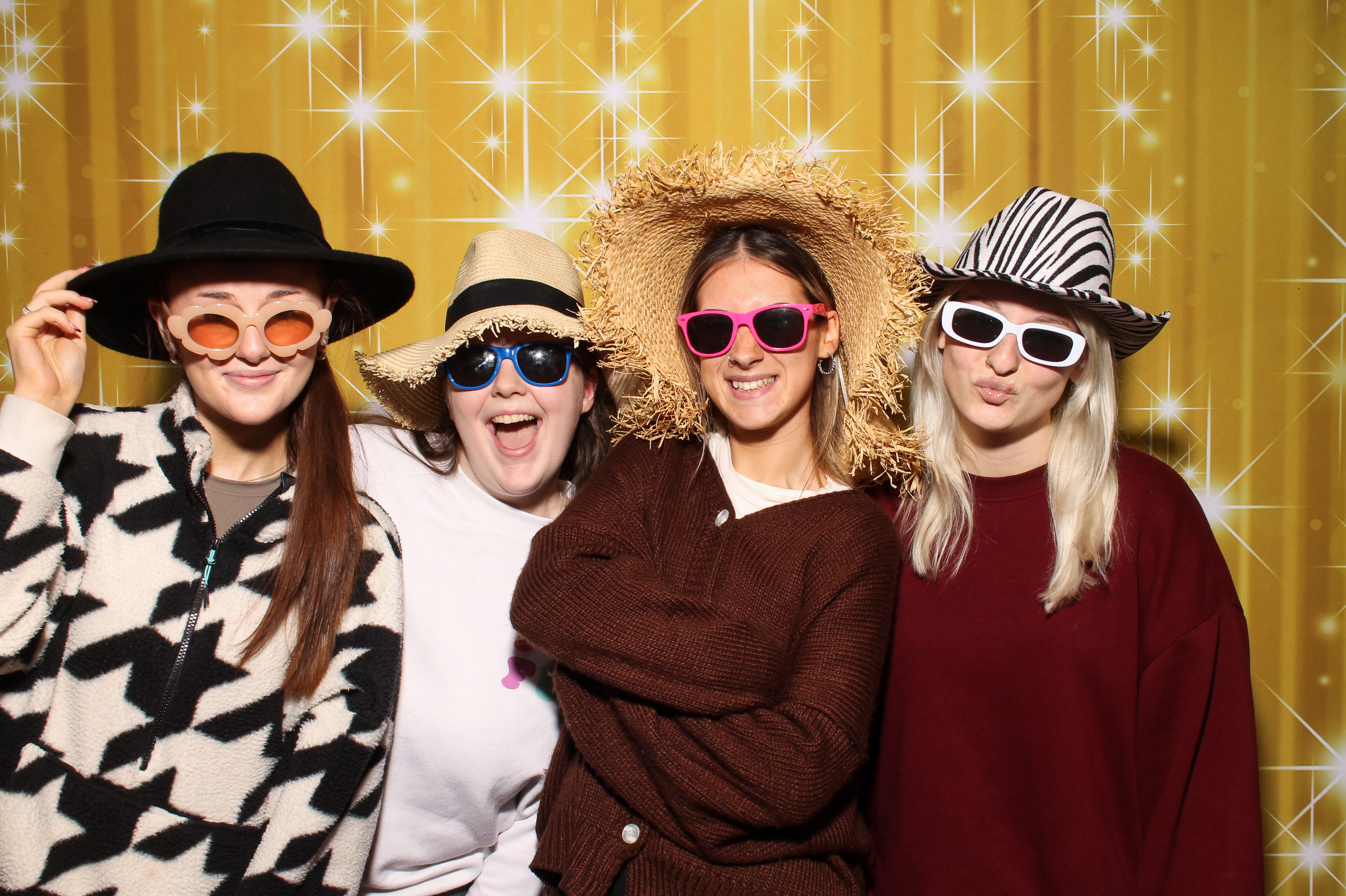 ATU #First5Weeks 2025 | View more photos from the event at gallery.snapmagic.ie/u/SnapMagic/ATU-First5Weeks-2025