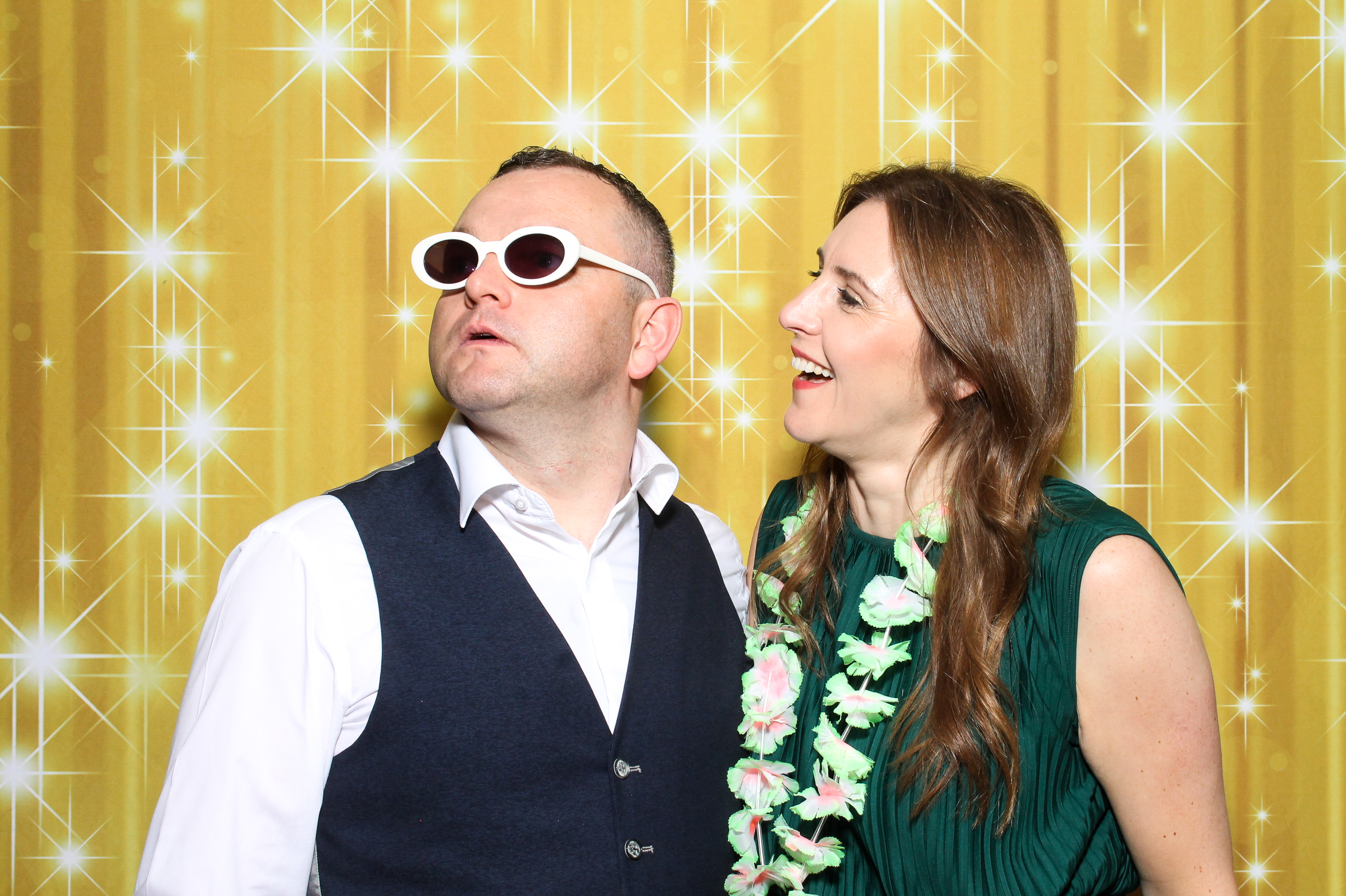 Alison & Michael | View more photos from the event at gallery.snapmagic.ie/u/SnapMagic/Alison-Michael