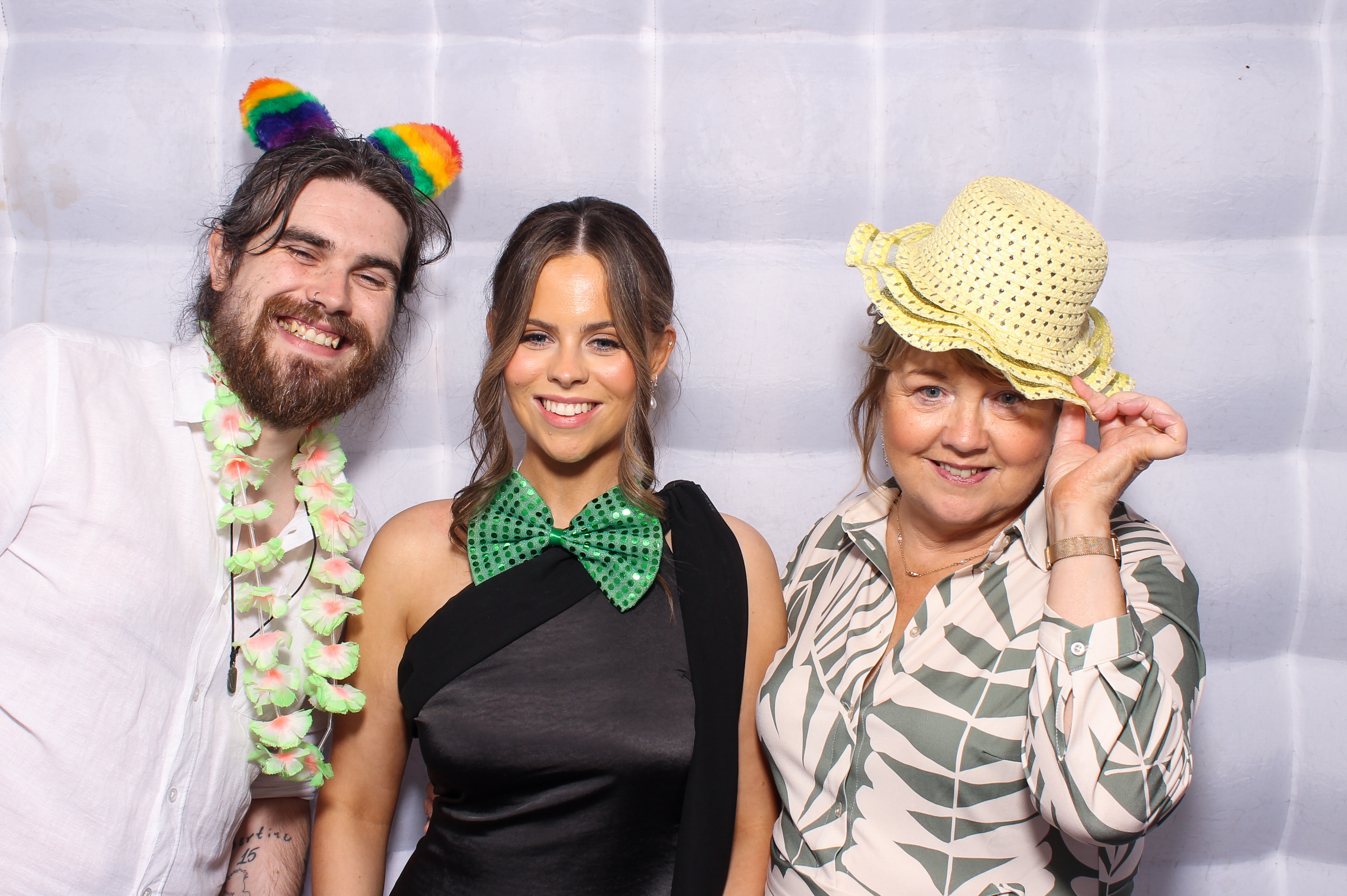 Callum & Jessica | View more photos from the event at gallery.snapmagic.ie/u/SnapMagic/Callum-Jessica