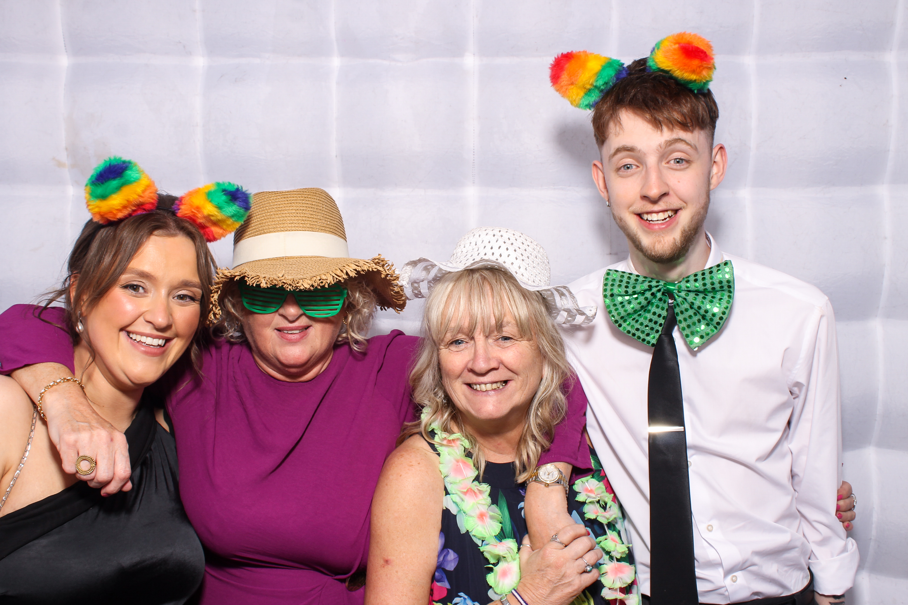 Callum & Jessica | View more photos from the event at gallery.snapmagic.ie/u/SnapMagic/Callum-Jessica