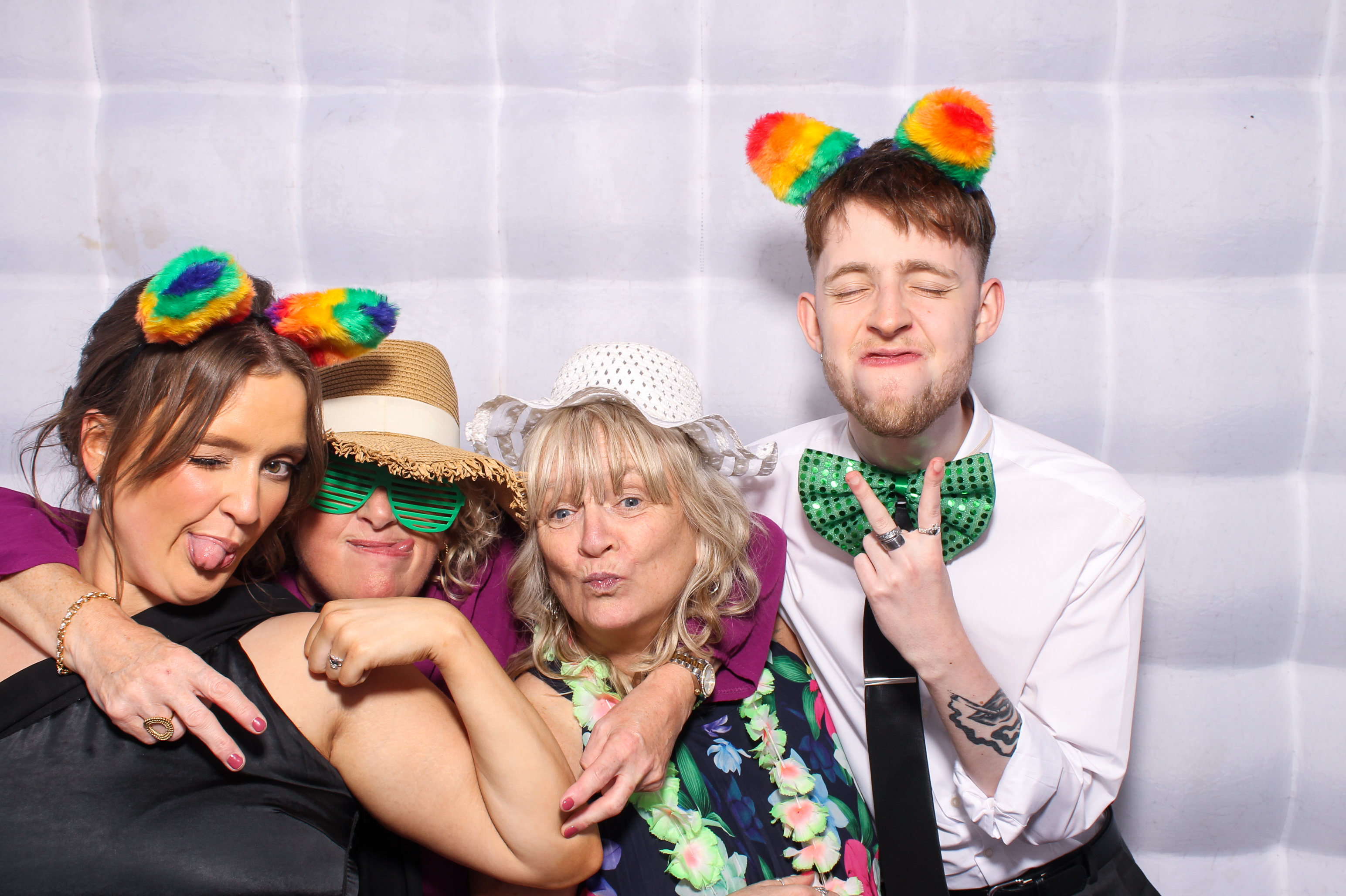 Callum & Jessica | View more photos from the event at gallery.snapmagic.ie/u/SnapMagic/Callum-Jessica