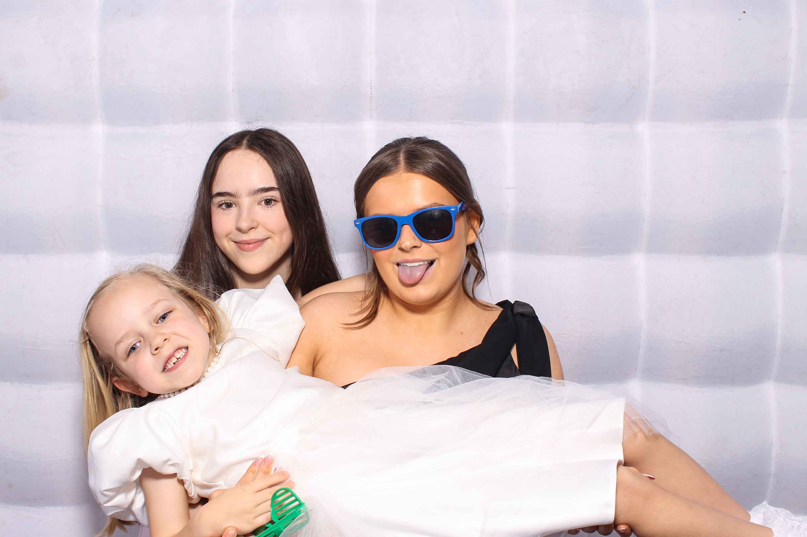 Callum & Jessica | View more photos from the event at gallery.snapmagic.ie/u/SnapMagic/Callum-Jessica