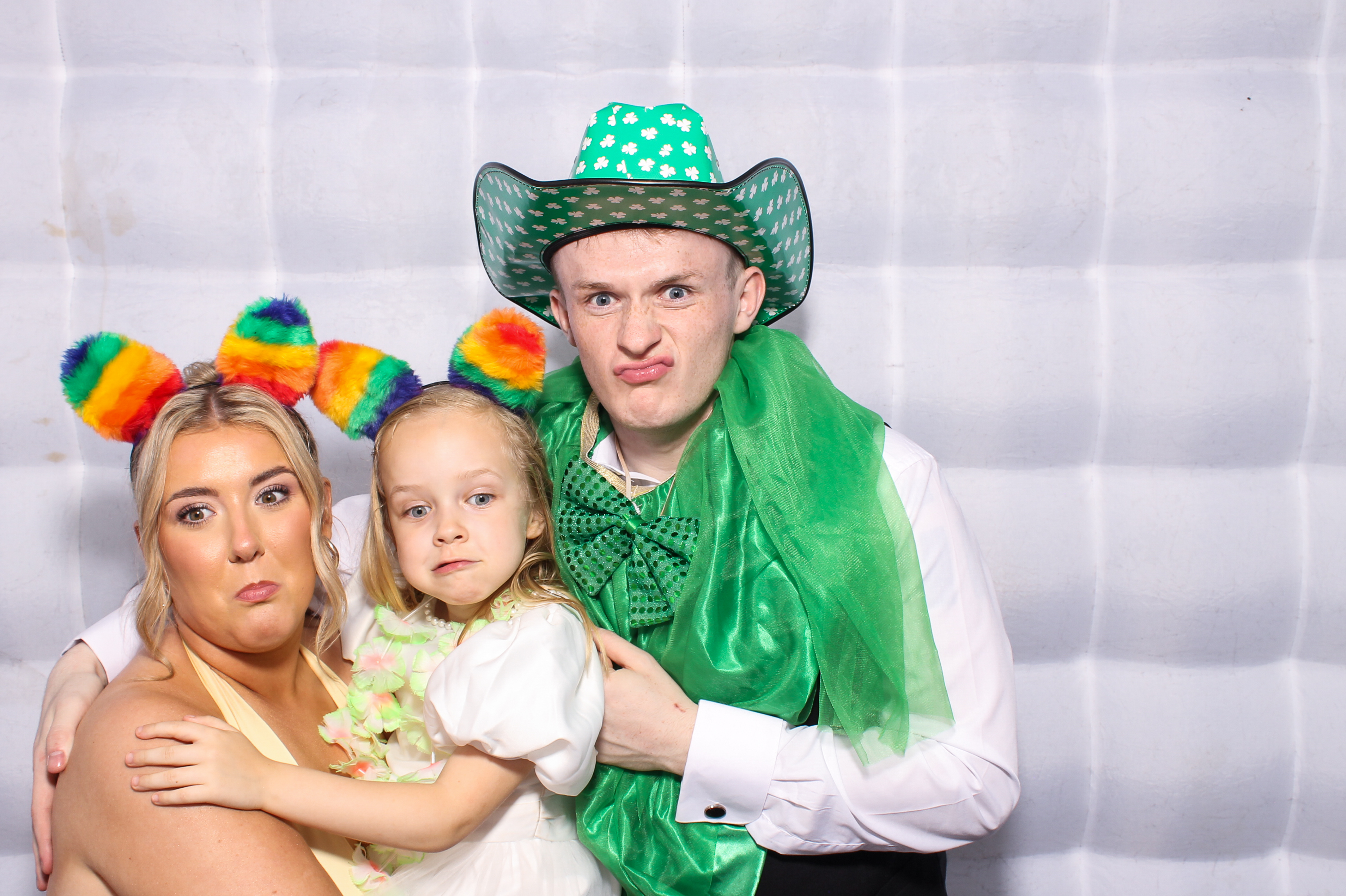 Callum & Jessica | View more photos from the event at gallery.snapmagic.ie/u/SnapMagic/Callum-Jessica