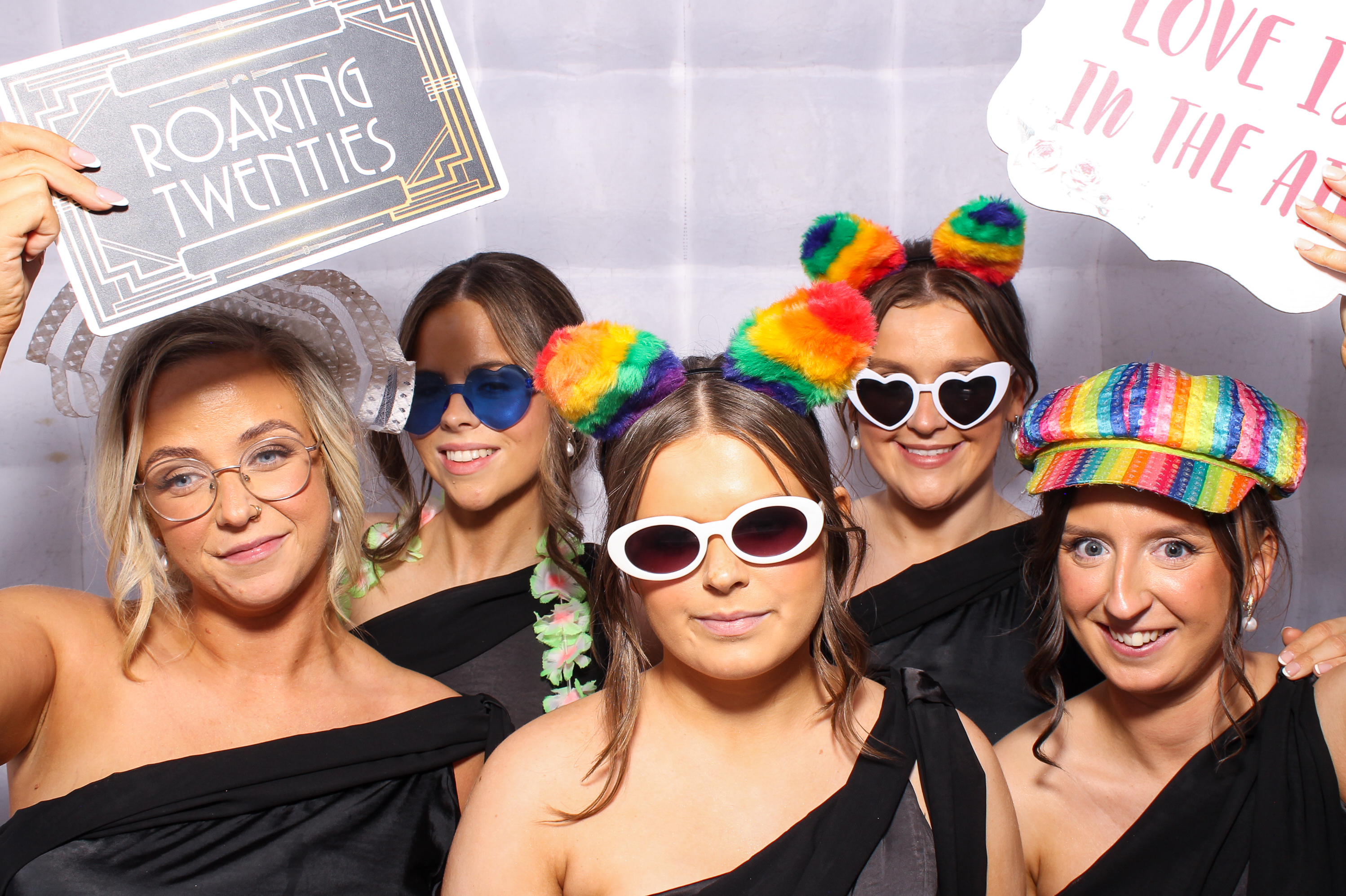 Callum & Jessica | View more photos from the event at gallery.snapmagic.ie/u/SnapMagic/Callum-Jessica