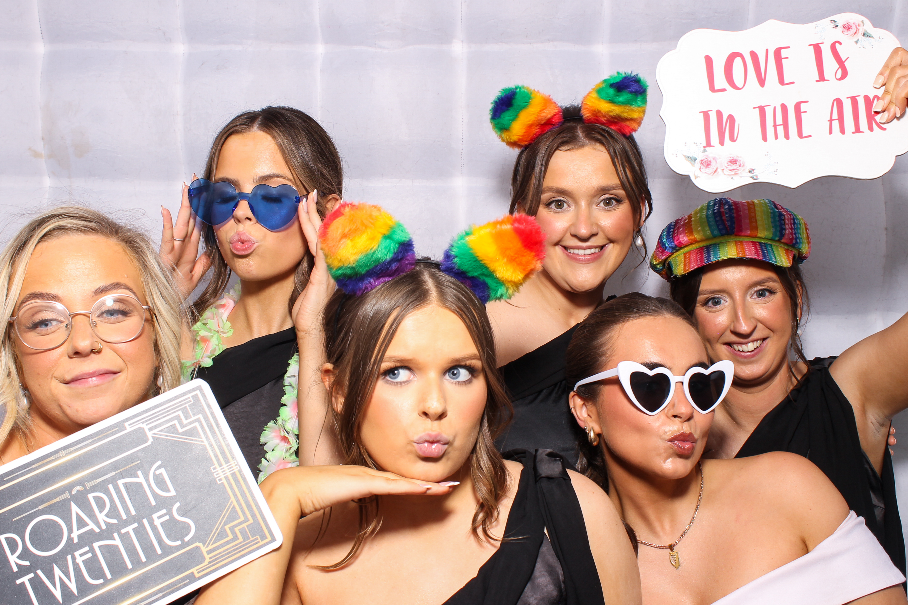 Callum & Jessica | View more photos from the event at gallery.snapmagic.ie/u/SnapMagic/Callum-Jessica