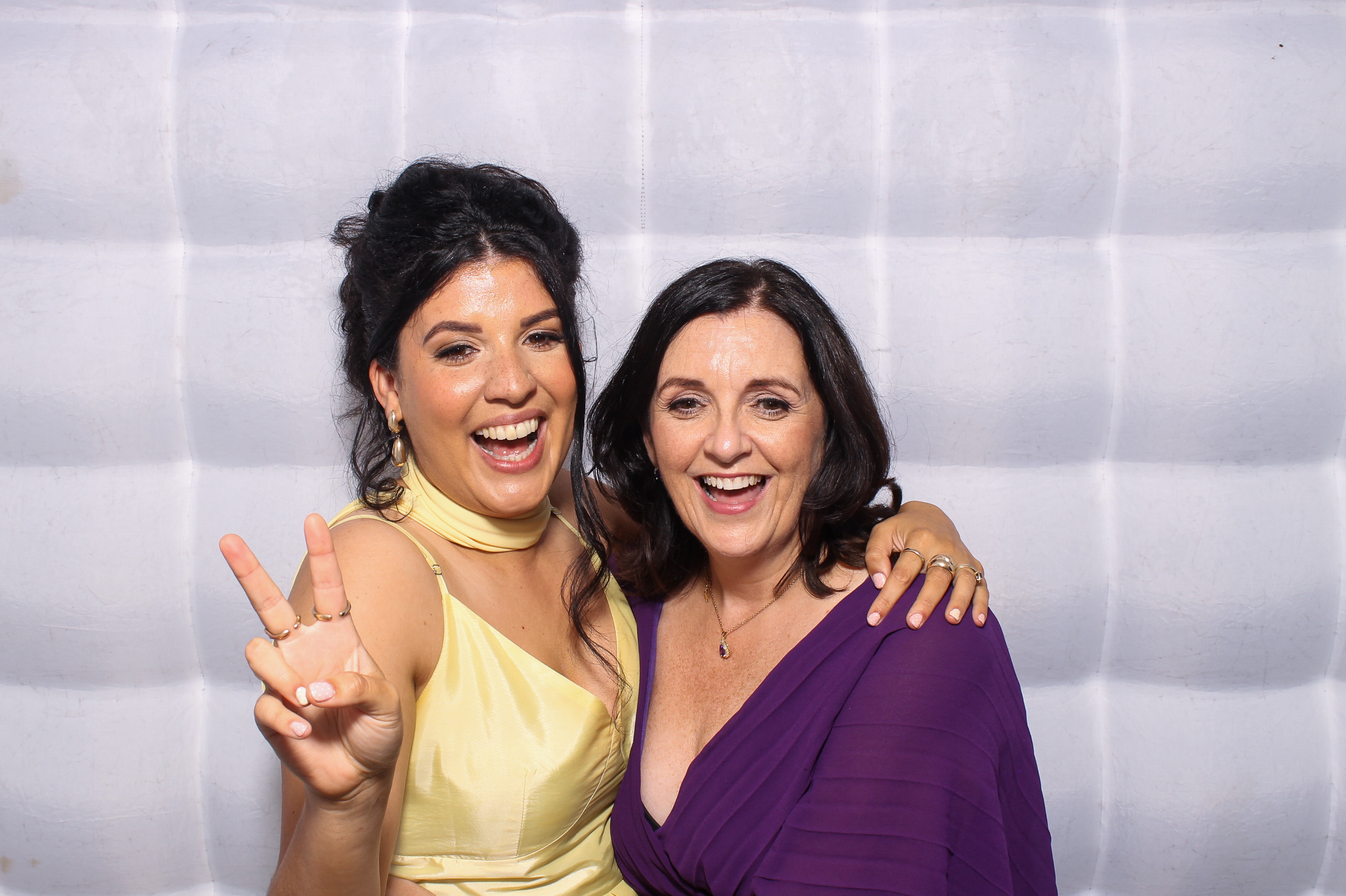 Callum & Jessica | View more photos from the event at gallery.snapmagic.ie/u/SnapMagic/Callum-Jessica