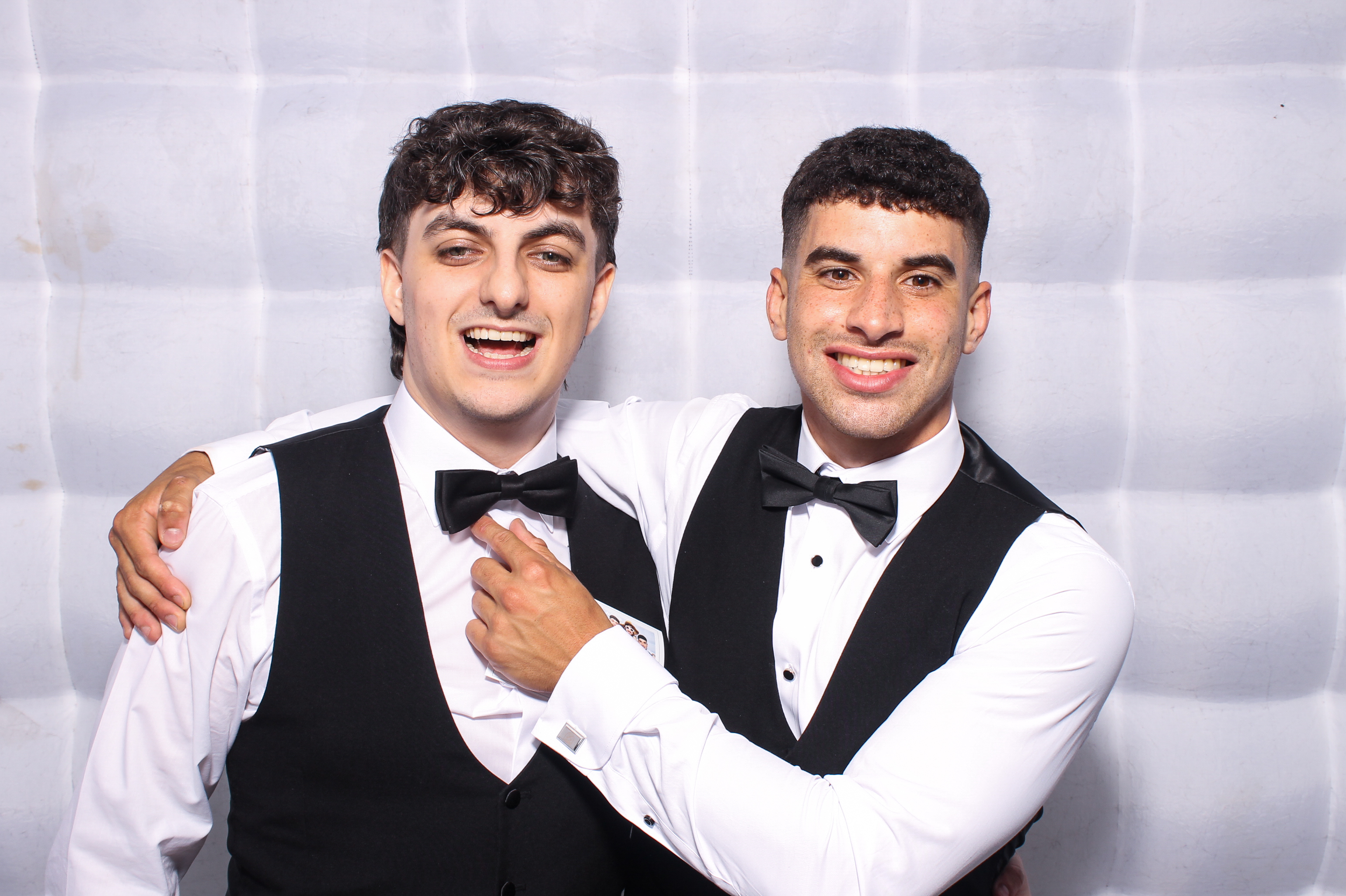 Callum & Jessica | View more photos from the event at gallery.snapmagic.ie/u/SnapMagic/Callum-Jessica