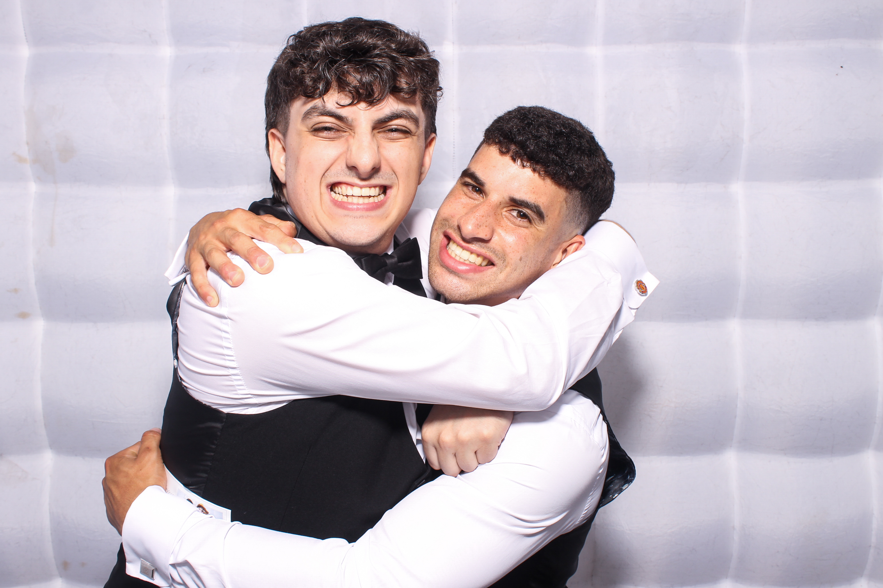 Callum & Jessica | View more photos from the event at gallery.snapmagic.ie/u/SnapMagic/Callum-Jessica