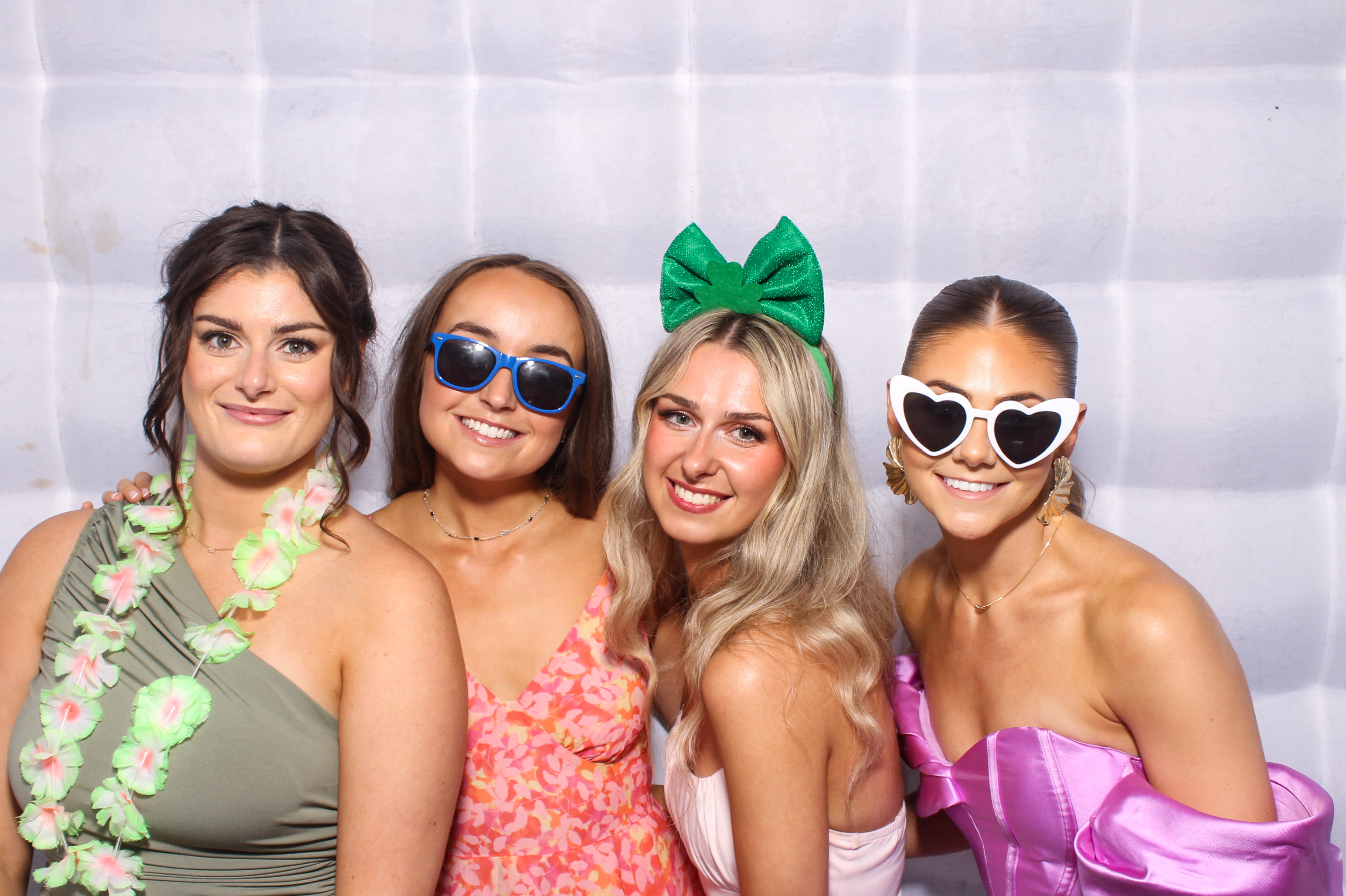 Callum & Jessica | View more photos from the event at gallery.snapmagic.ie/u/SnapMagic/Callum-Jessica