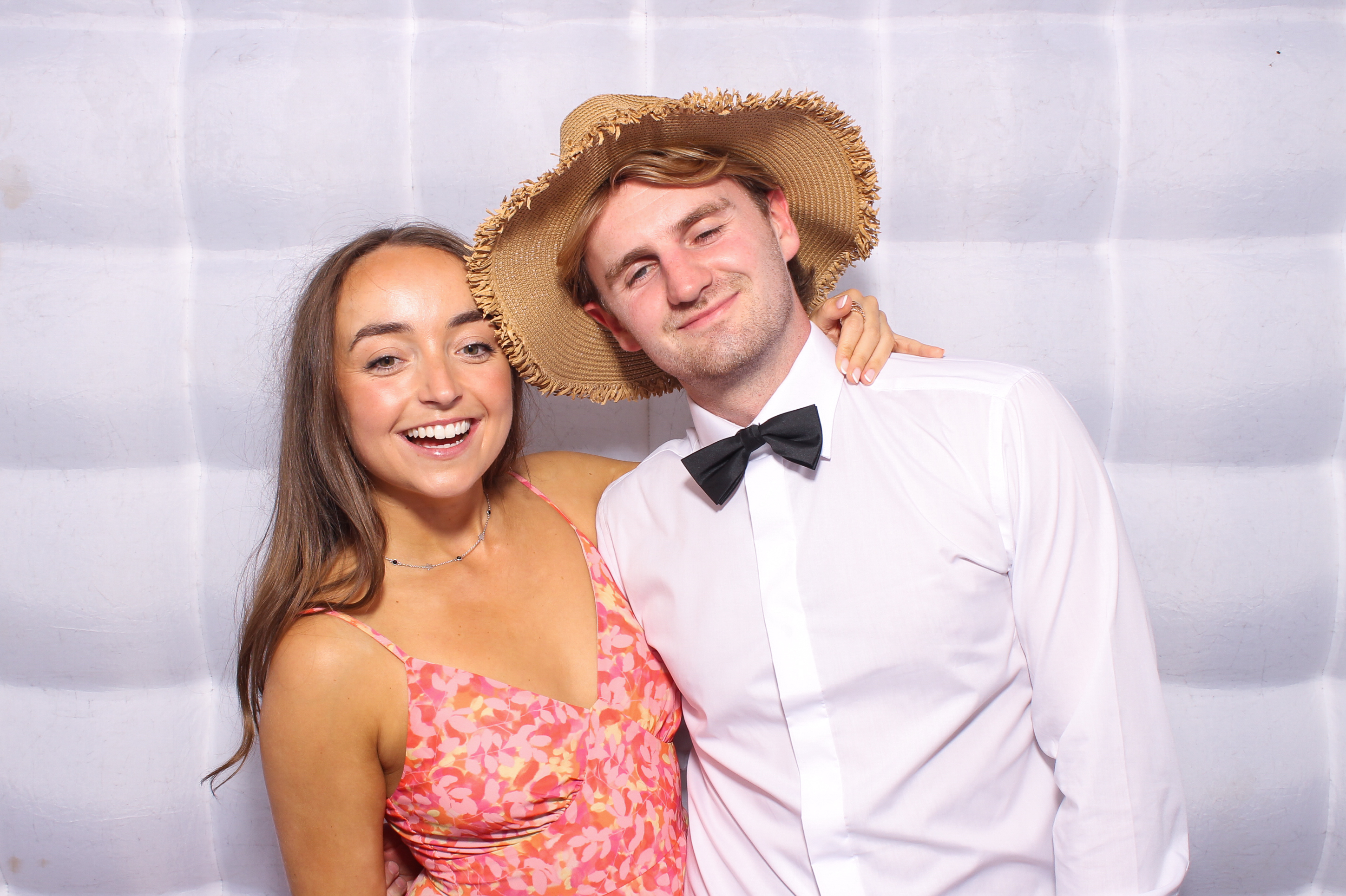 Callum & Jessica | View more photos from the event at gallery.snapmagic.ie/u/SnapMagic/Callum-Jessica