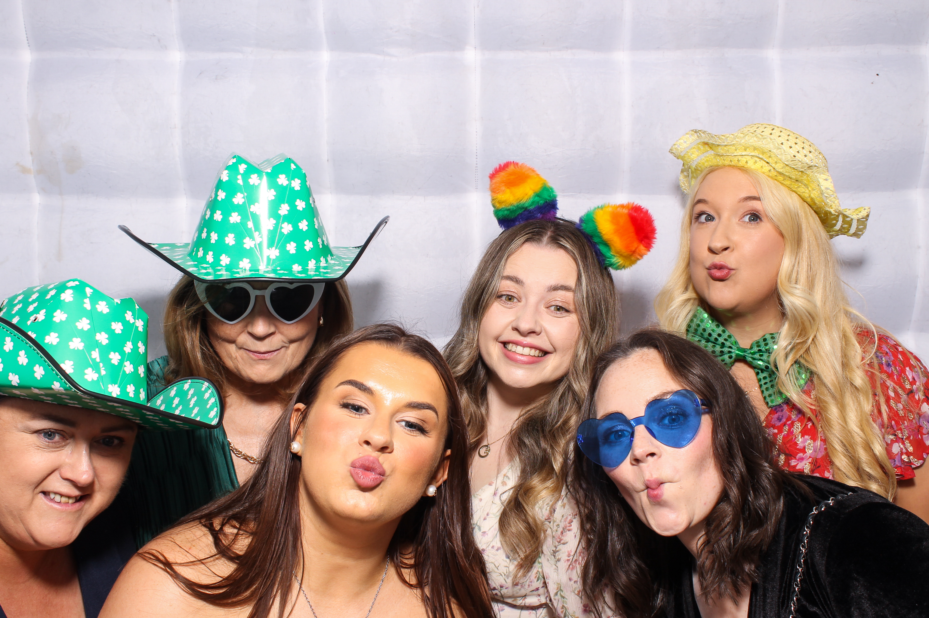 Callum & Jessica | View more photos from the event at gallery.snapmagic.ie/u/SnapMagic/Callum-Jessica