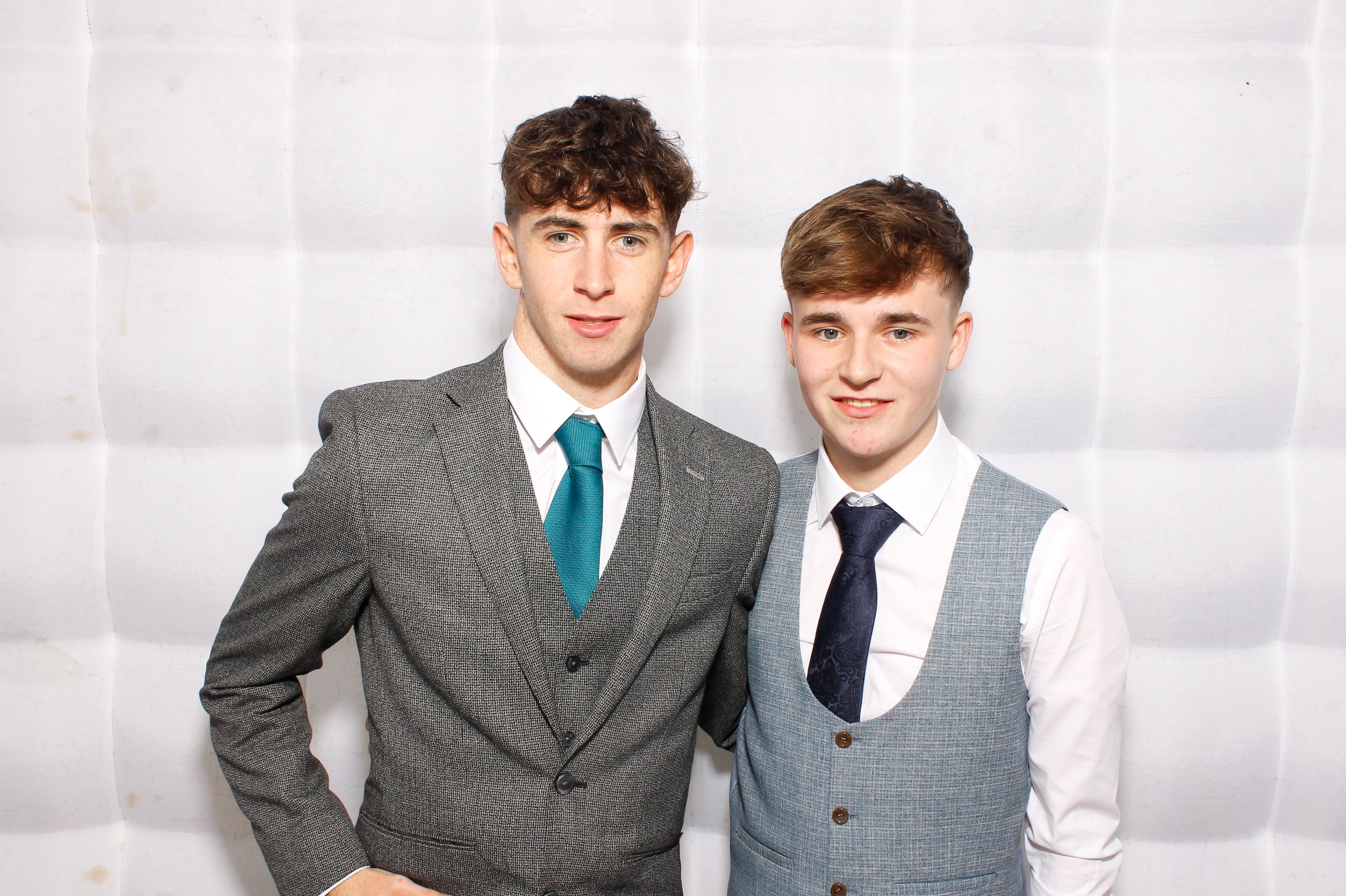 Carndonagh CS Formal '25 | View more photos from the event at gallery.snapmagic.ie/u/SnapMagic/Carndonagh-CS-Formal-25
