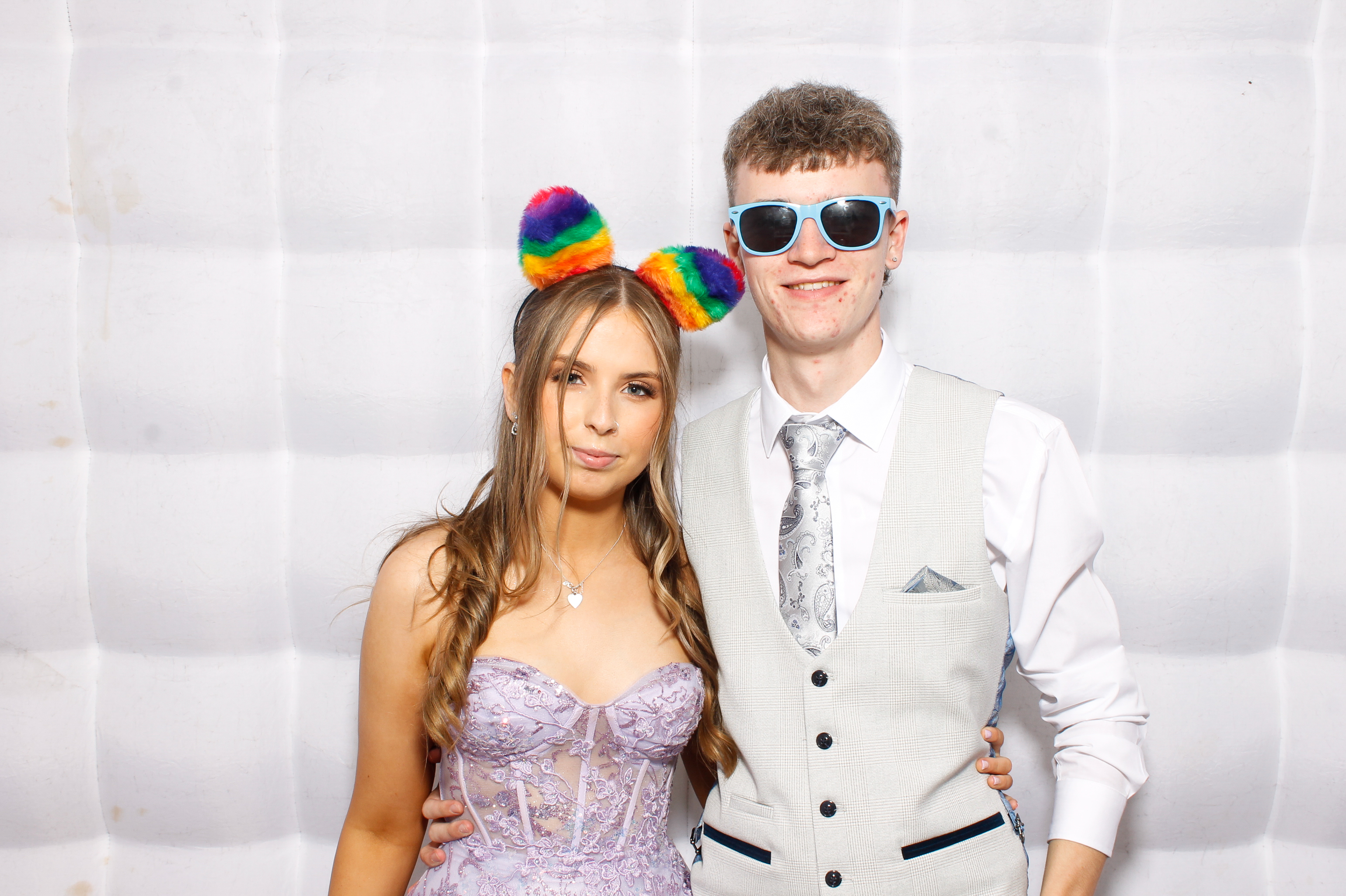 Carndonagh CS Formal '25 | View more photos from the event at gallery.snapmagic.ie/u/SnapMagic/Carndonagh-CS-Formal-25