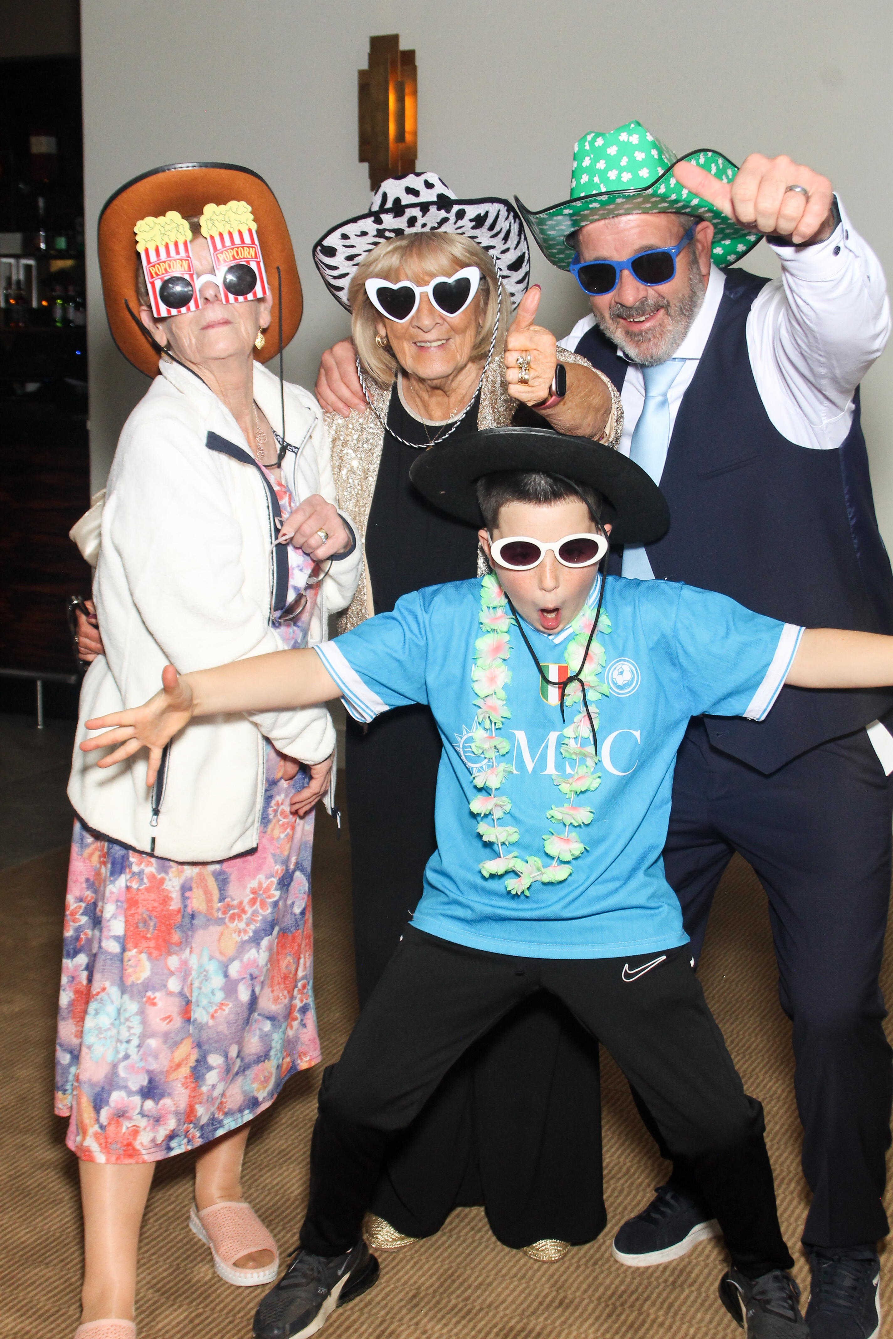 Catherine & Alan | View more photos from the event at gallery.snapmagic.ie/u/SnapMagic/Catherine-Alan