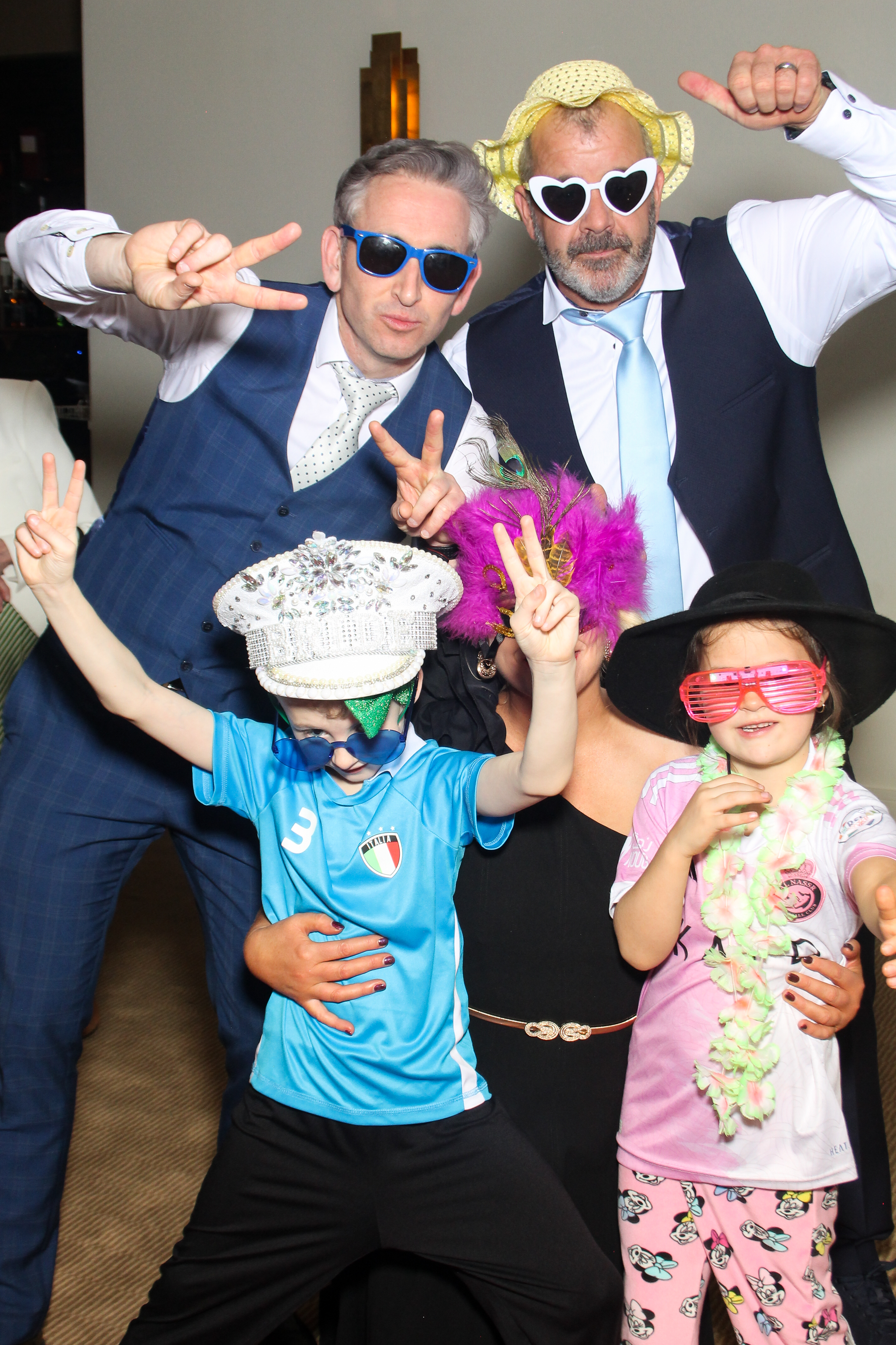 Catherine & Alan | View more photos from the event at gallery.snapmagic.ie/u/SnapMagic/Catherine-Alan