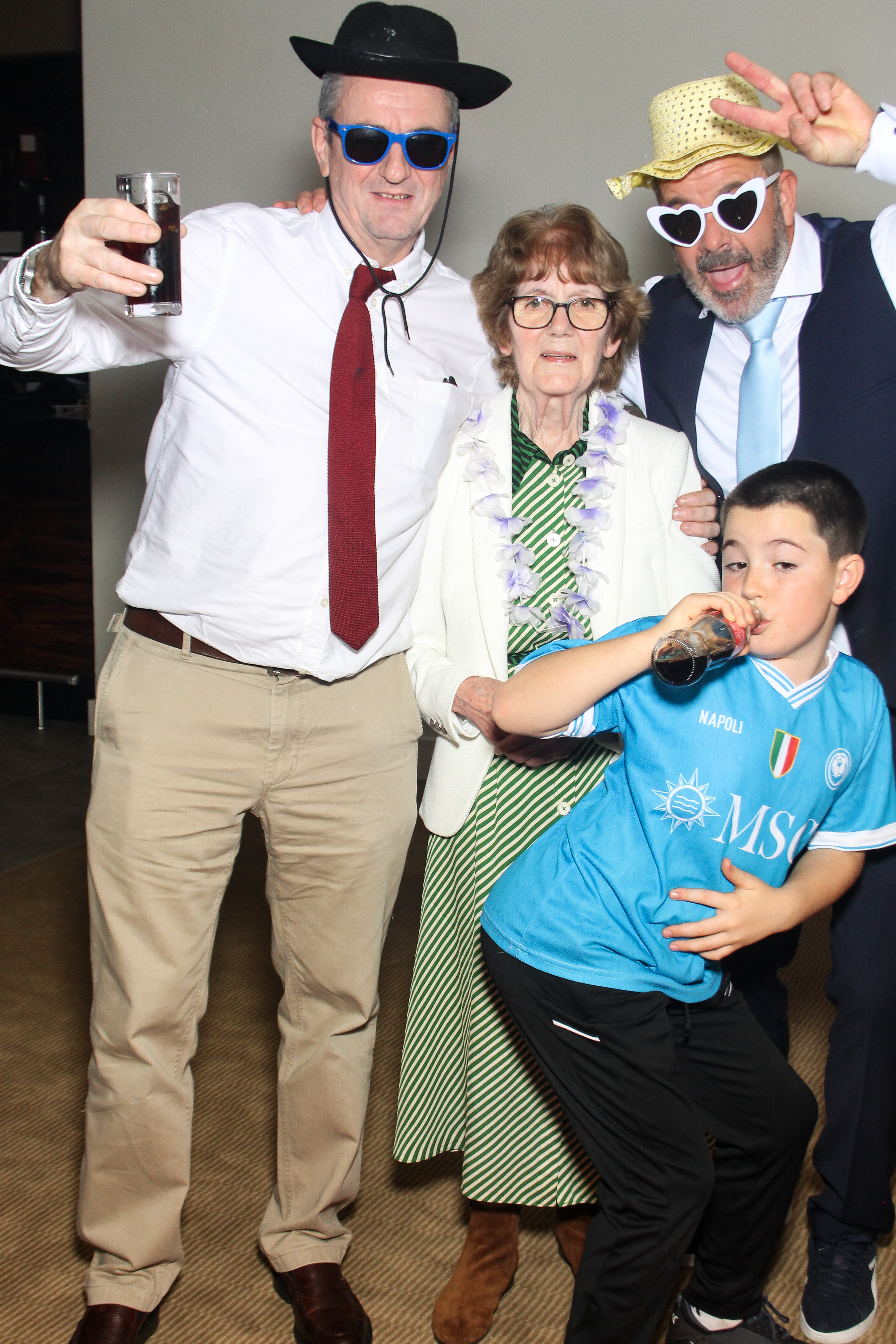 Catherine & Alan | View more photos from the event at gallery.snapmagic.ie/u/SnapMagic/Catherine-Alan