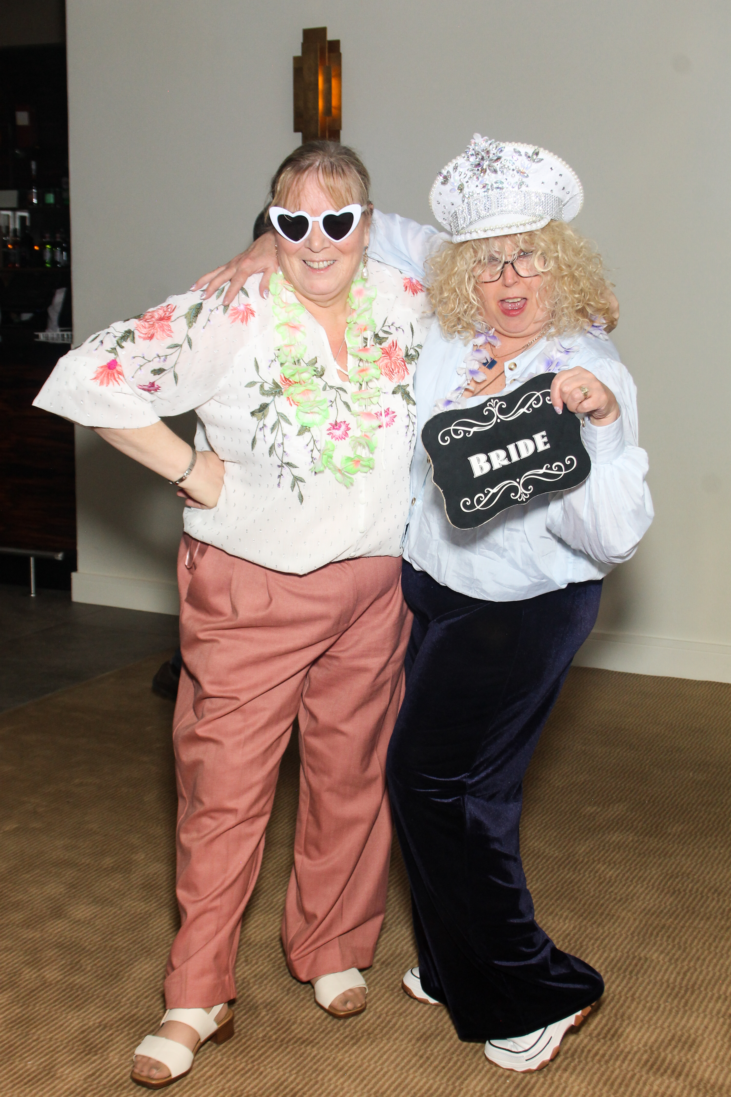 Catherine & Alan | View more photos from the event at gallery.snapmagic.ie/u/SnapMagic/Catherine-Alan