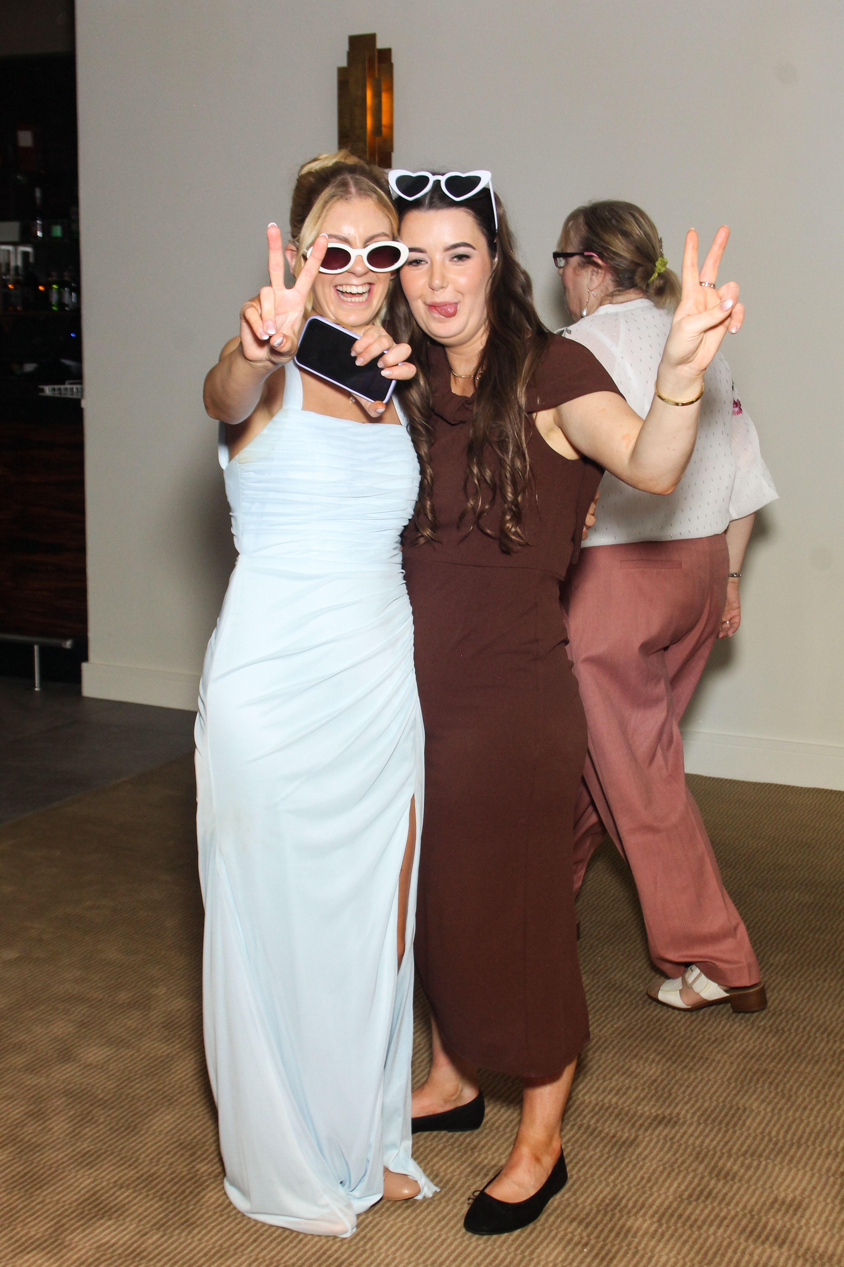 Catherine & Alan | View more photos from the event at gallery.snapmagic.ie/u/SnapMagic/Catherine-Alan