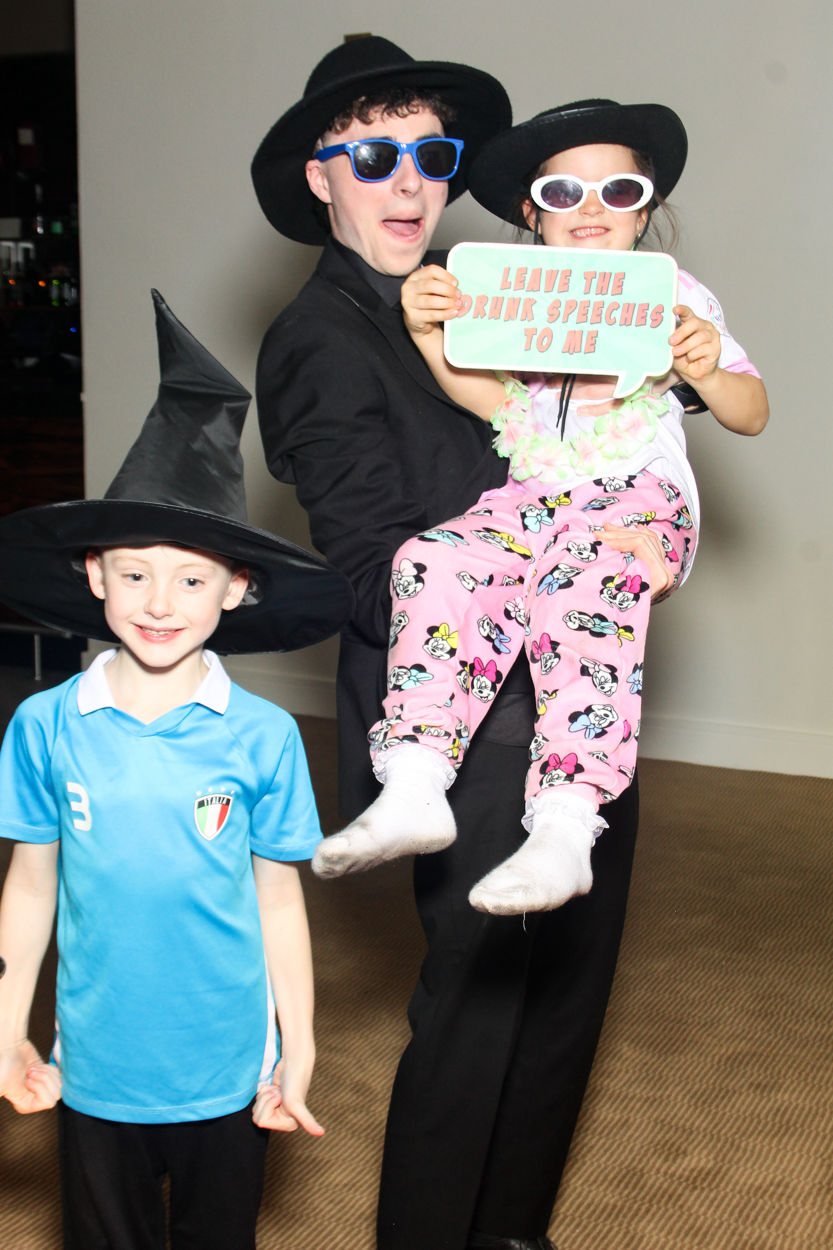 Catherine & Alan | View more photos from the event at gallery.snapmagic.ie/u/SnapMagic/Catherine-Alan