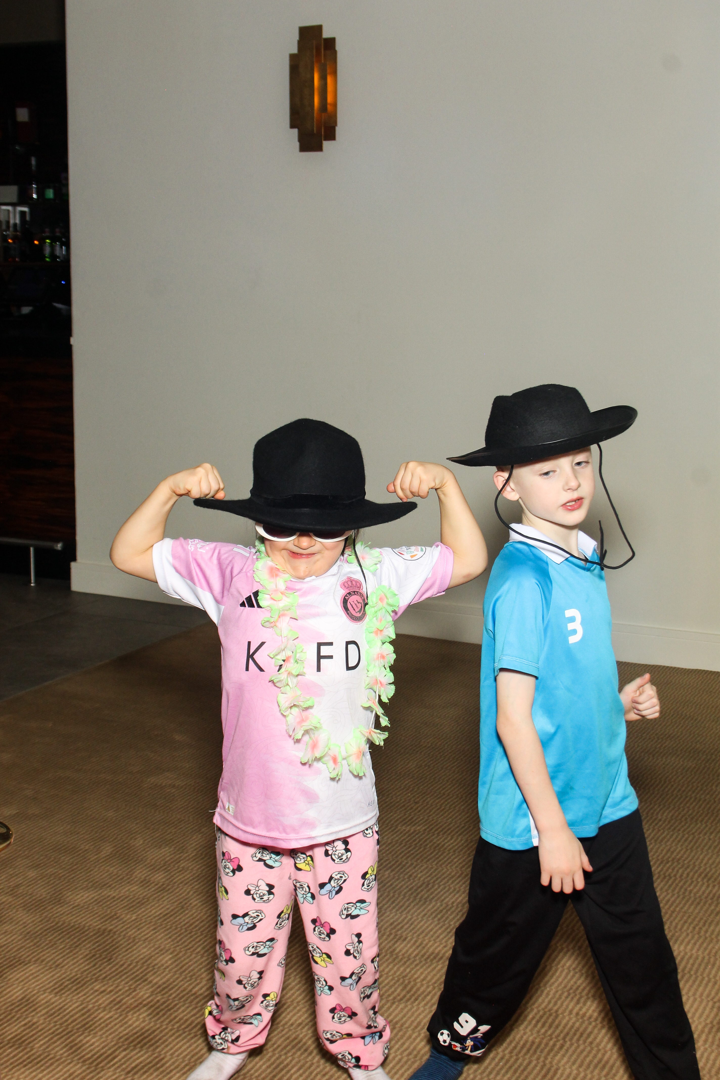 Catherine & Alan | View more photos from the event at gallery.snapmagic.ie/u/SnapMagic/Catherine-Alan