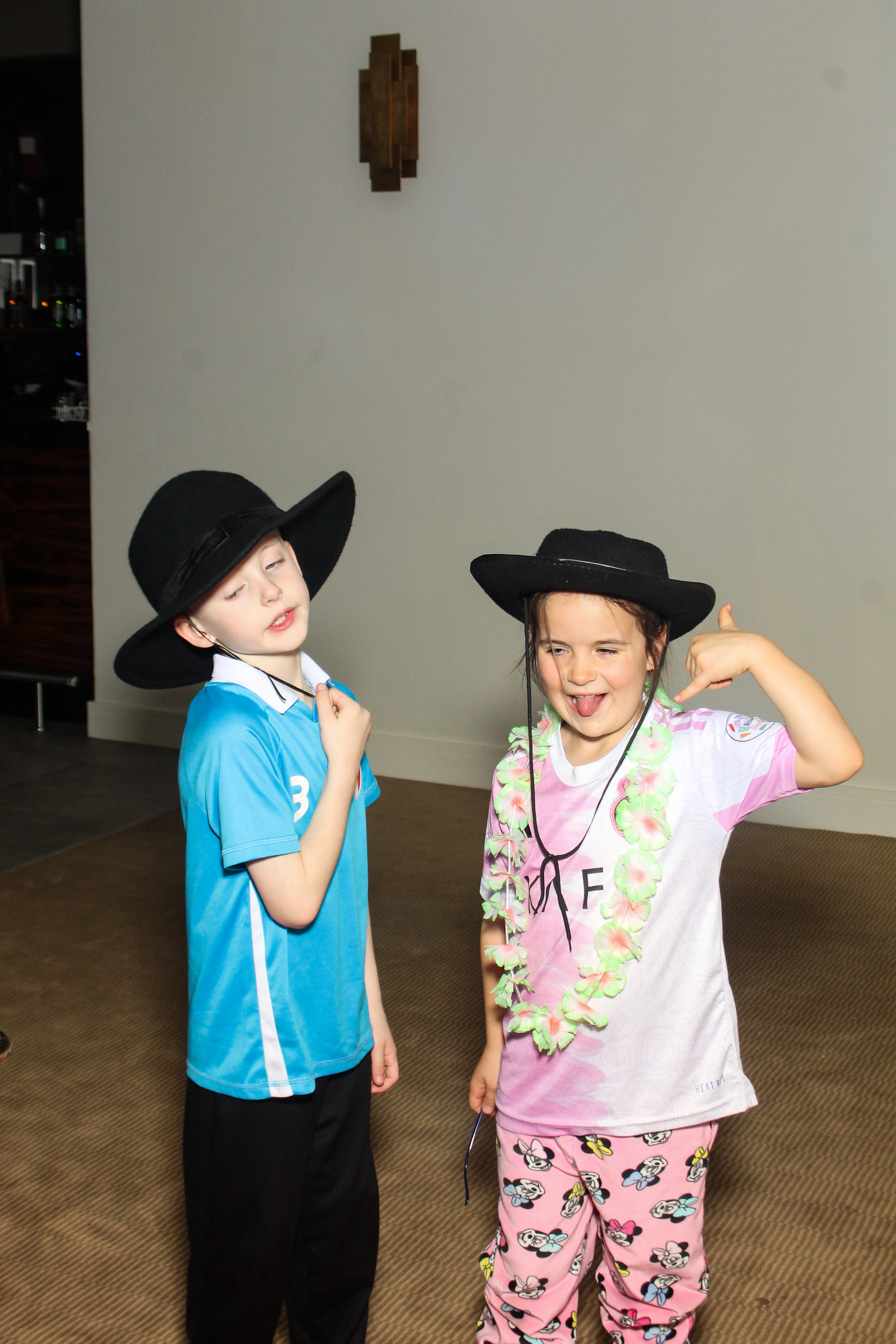 Catherine & Alan | View more photos from the event at gallery.snapmagic.ie/u/SnapMagic/Catherine-Alan