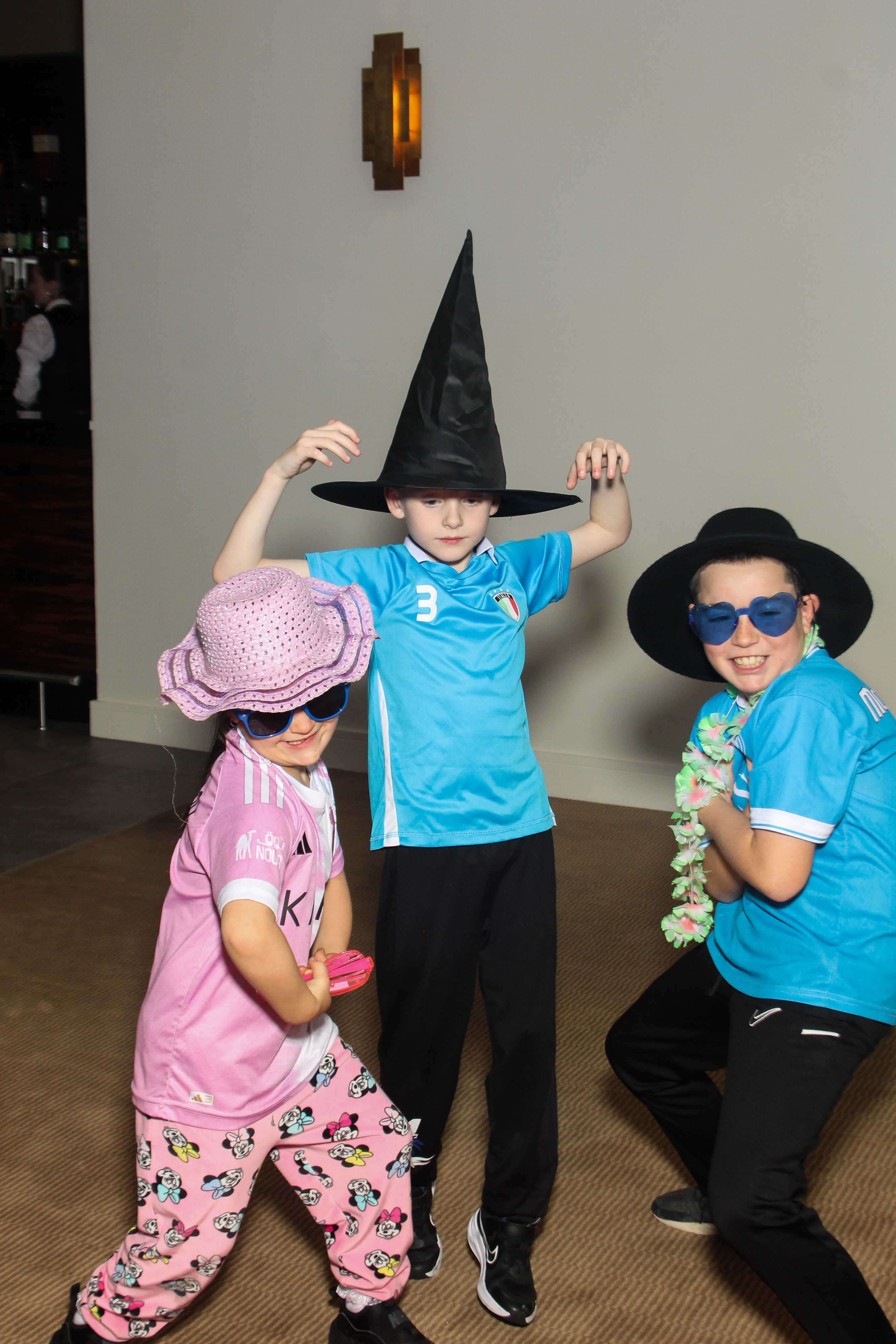 Catherine & Alan | View more photos from the event at gallery.snapmagic.ie/u/SnapMagic/Catherine-Alan