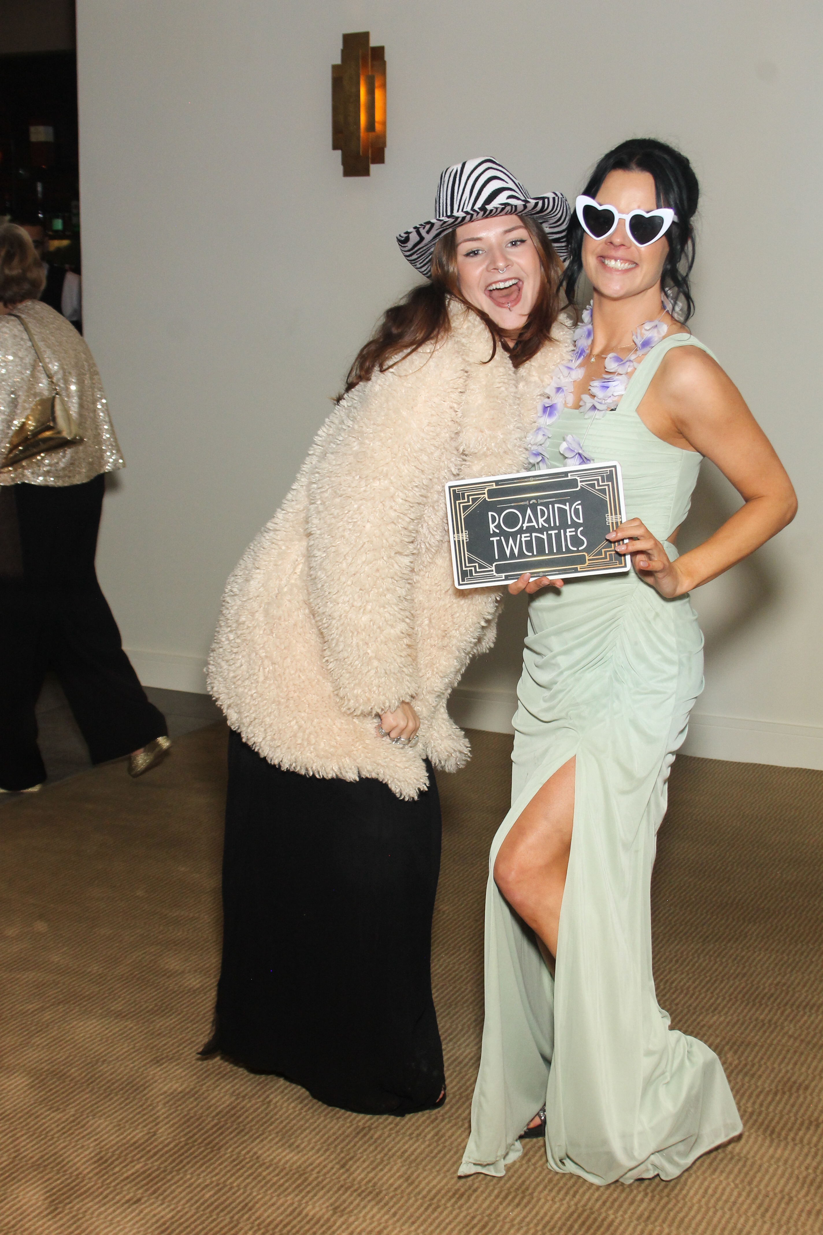 Catherine & Alan | View more photos from the event at gallery.snapmagic.ie/u/SnapMagic/Catherine-Alan