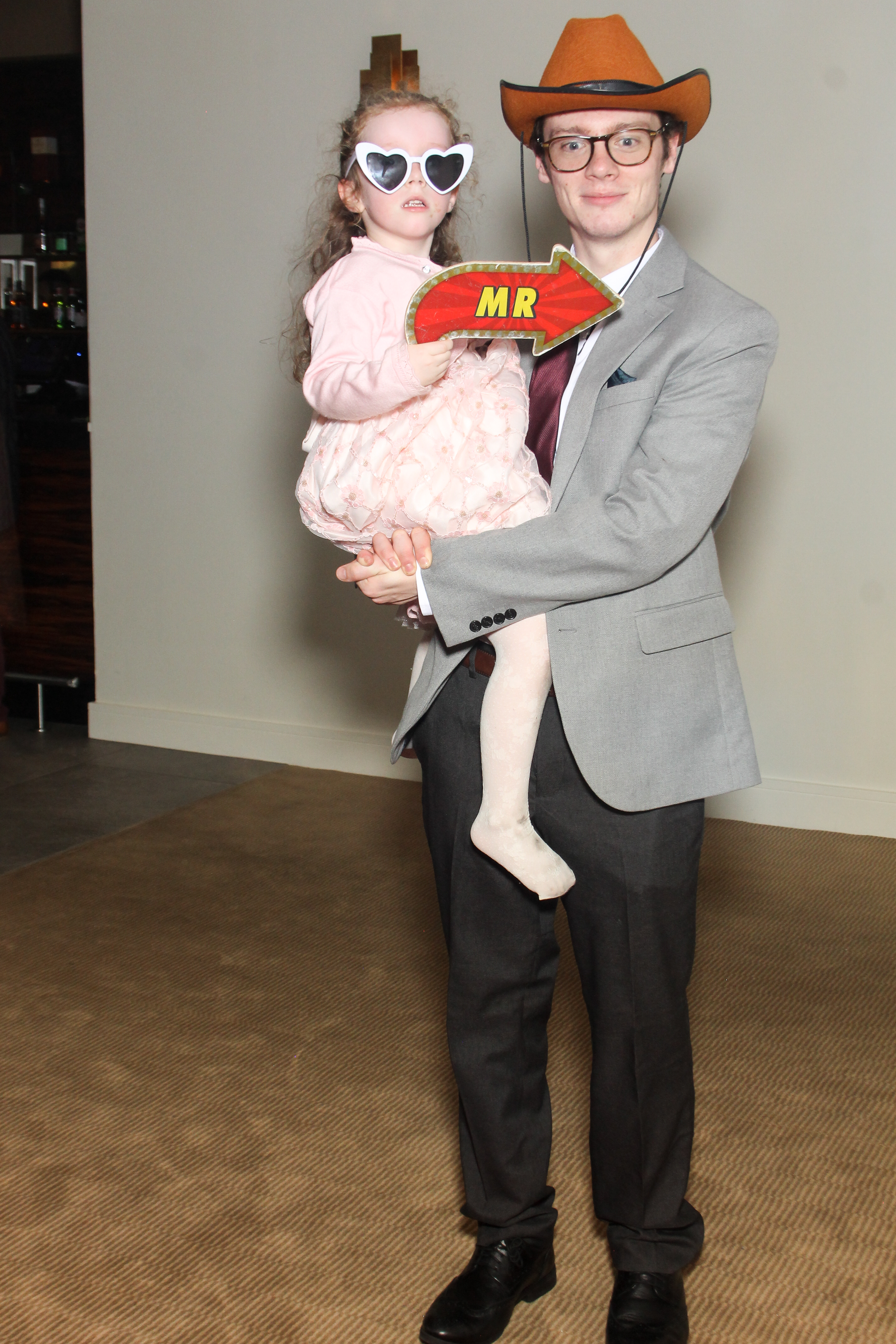 Catherine & Alan | View more photos from the event at gallery.snapmagic.ie/u/SnapMagic/Catherine-Alan