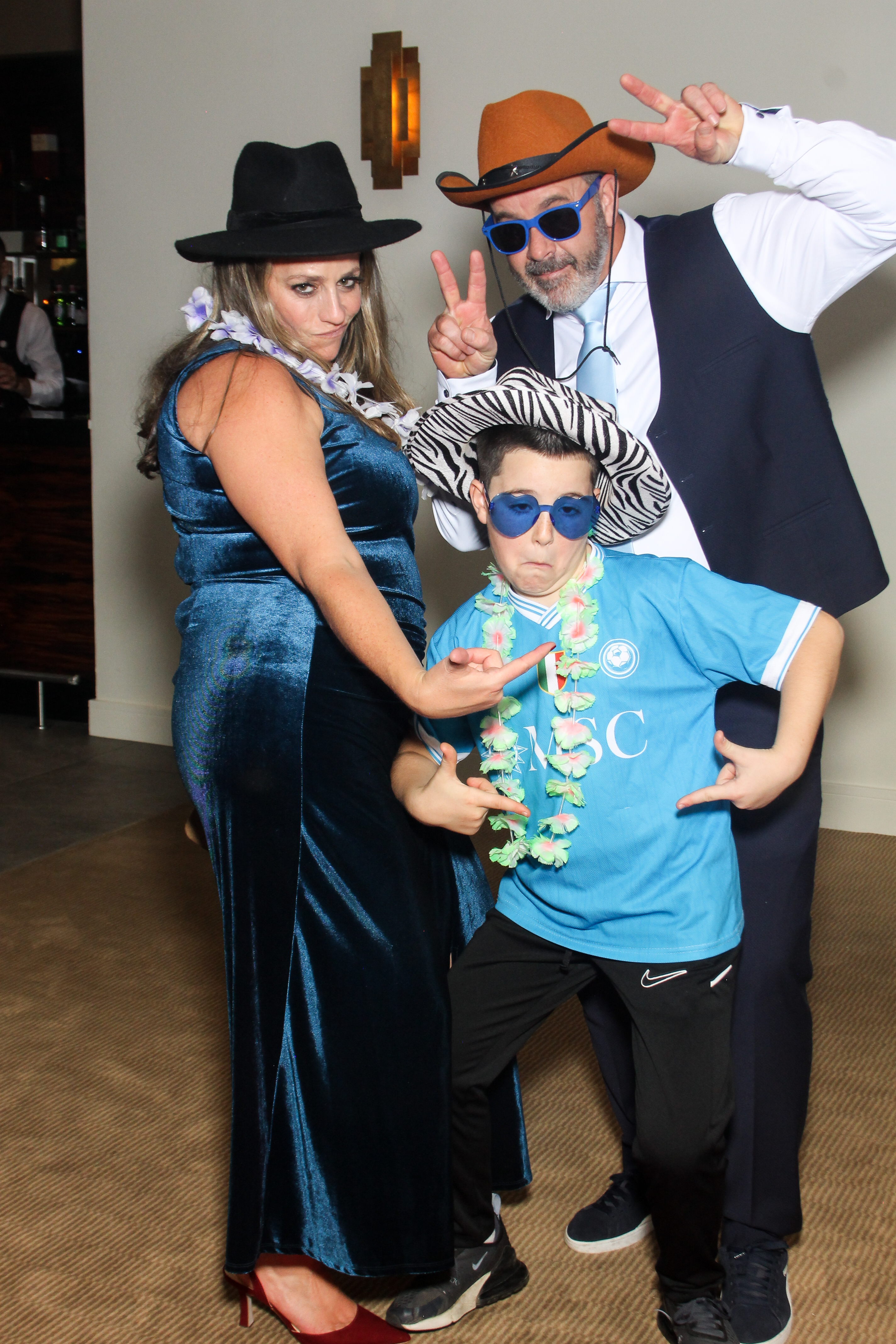 Catherine & Alan | View more photos from the event at gallery.snapmagic.ie/u/SnapMagic/Catherine-Alan