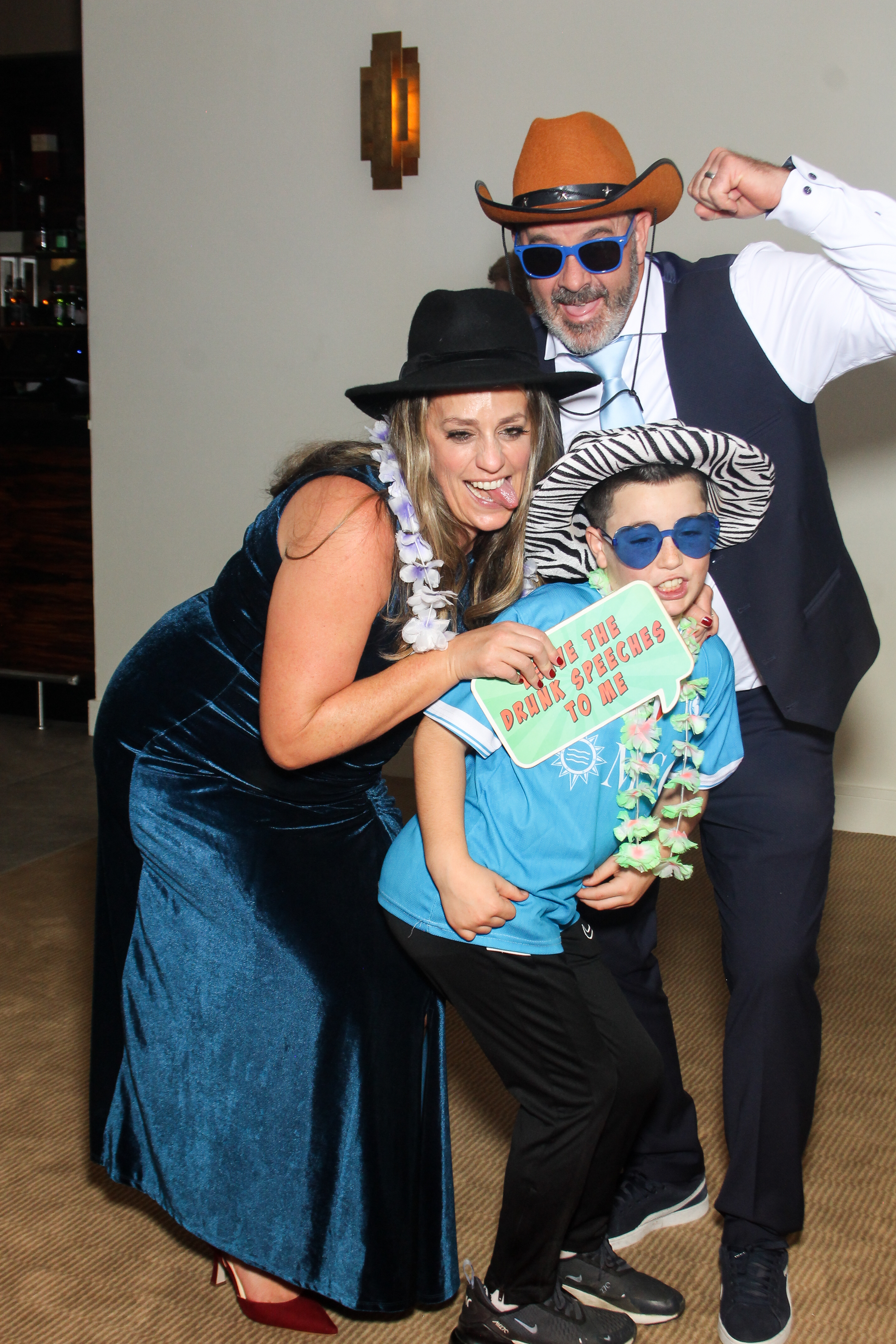 Catherine & Alan | View more photos from the event at gallery.snapmagic.ie/u/SnapMagic/Catherine-Alan