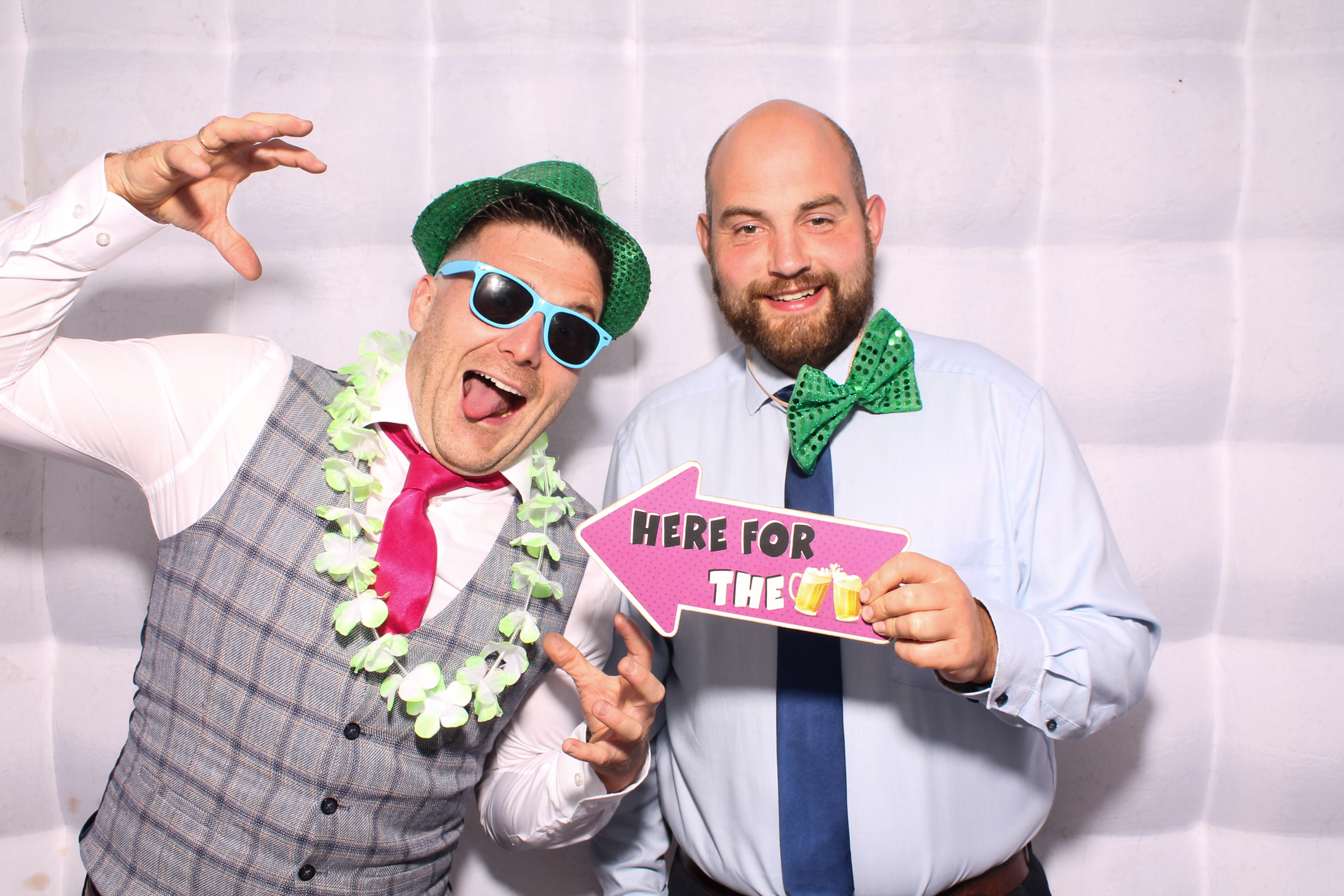 Catherine & Dermot | View more photos from the event at gallery.snapmagic.ie/u/SnapMagic/Catherine-Dermot